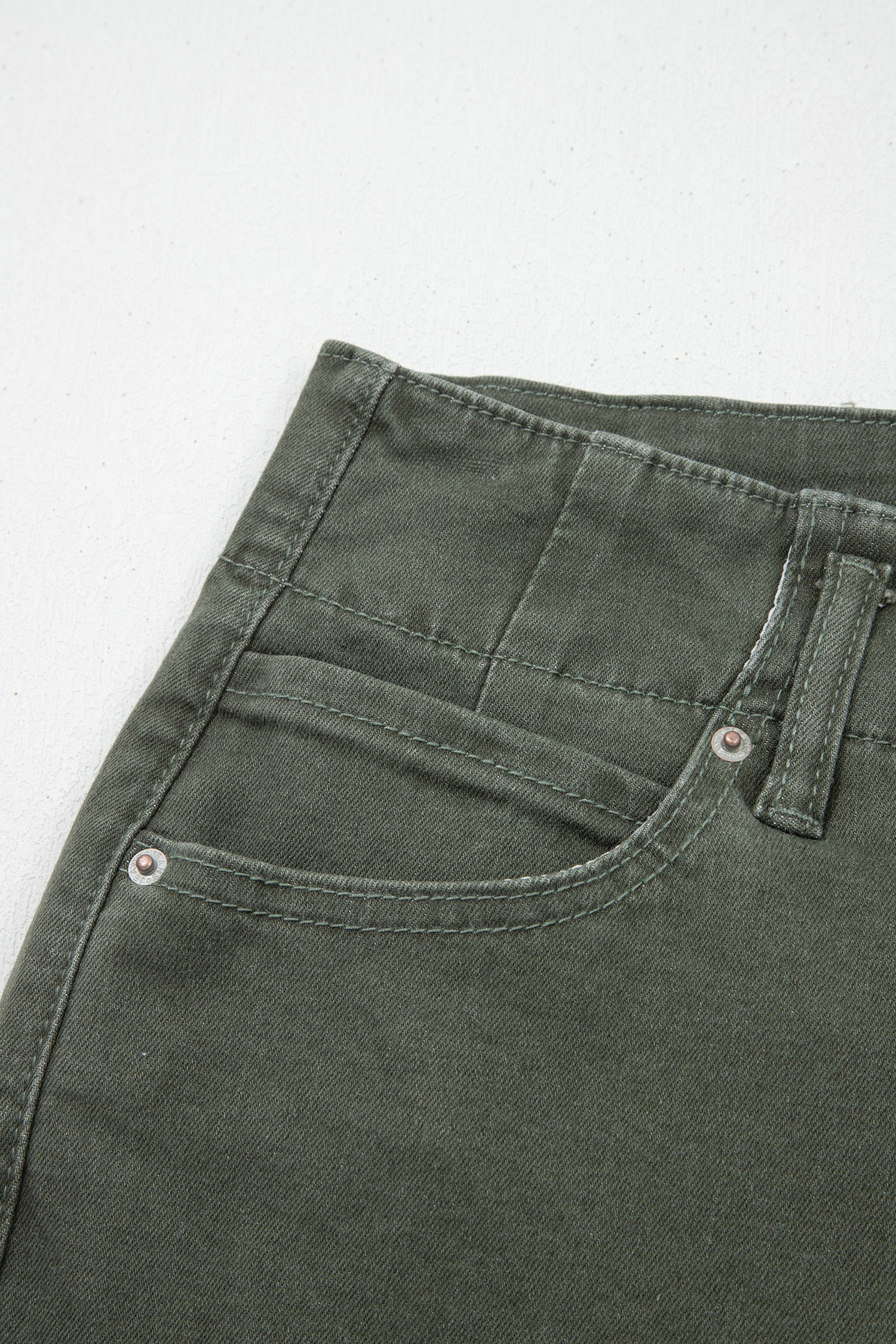 Bonbon 2-Button High Waist Flared Bottom Jeans