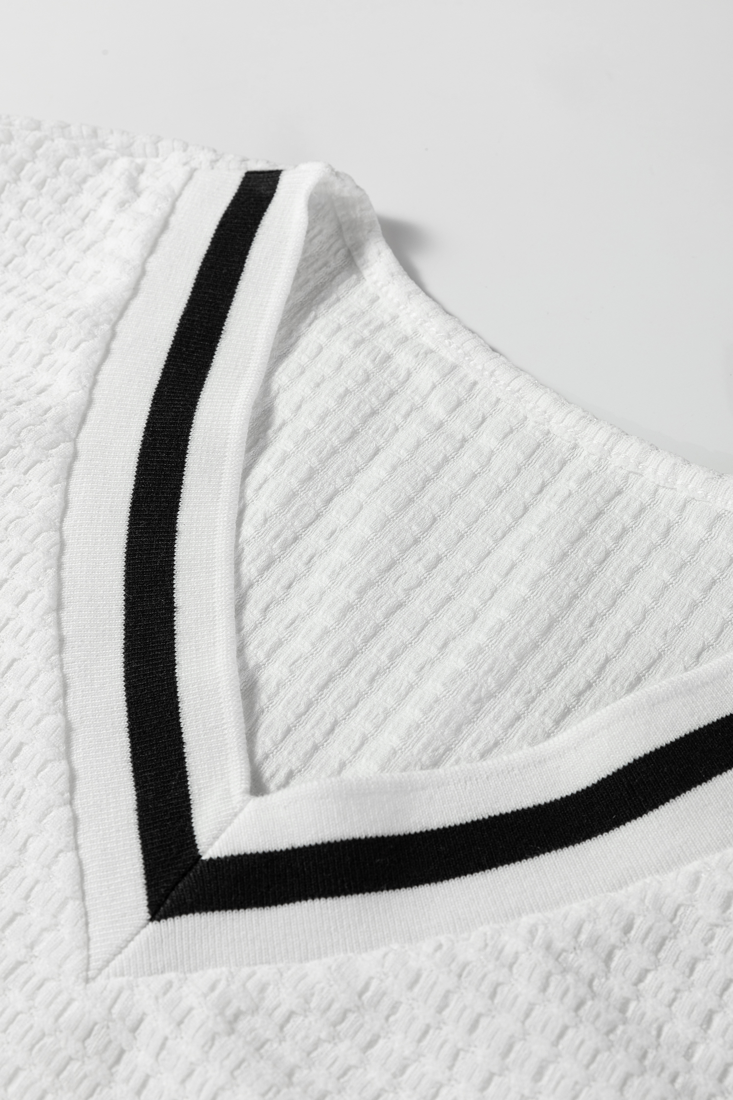 White Textured Knit Preppy Striped Trim V Neck Pullover Waffle Top