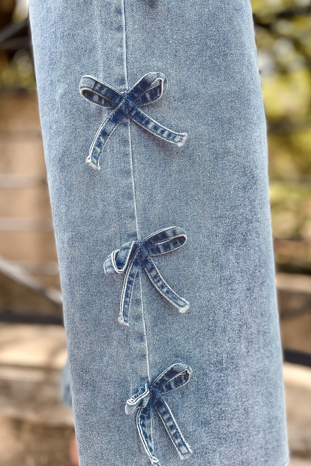 White Bow Knot Side Detail Straight Leg Loose Jeans
