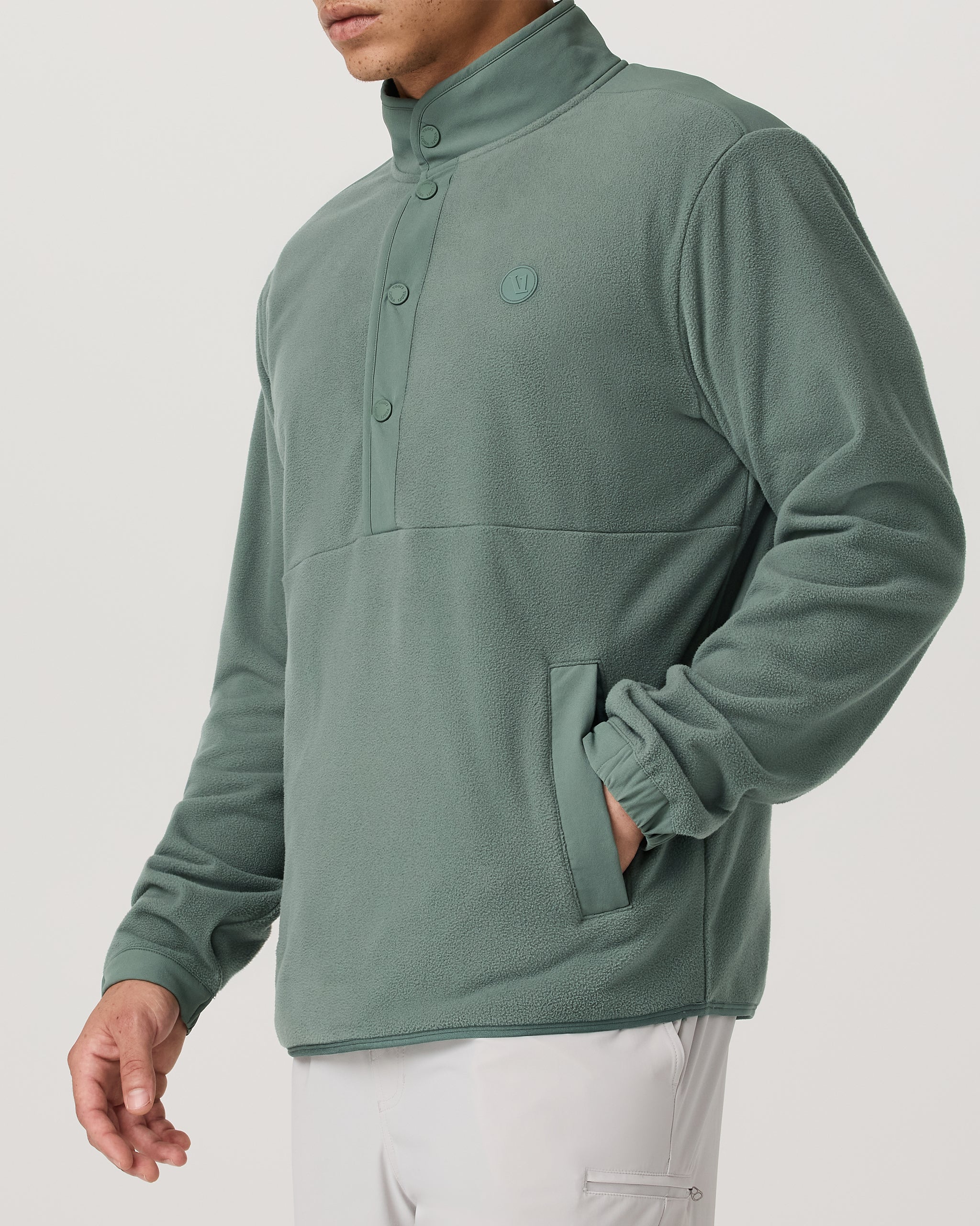 Aspen Half Snap - Vuori Warehouse Sale​