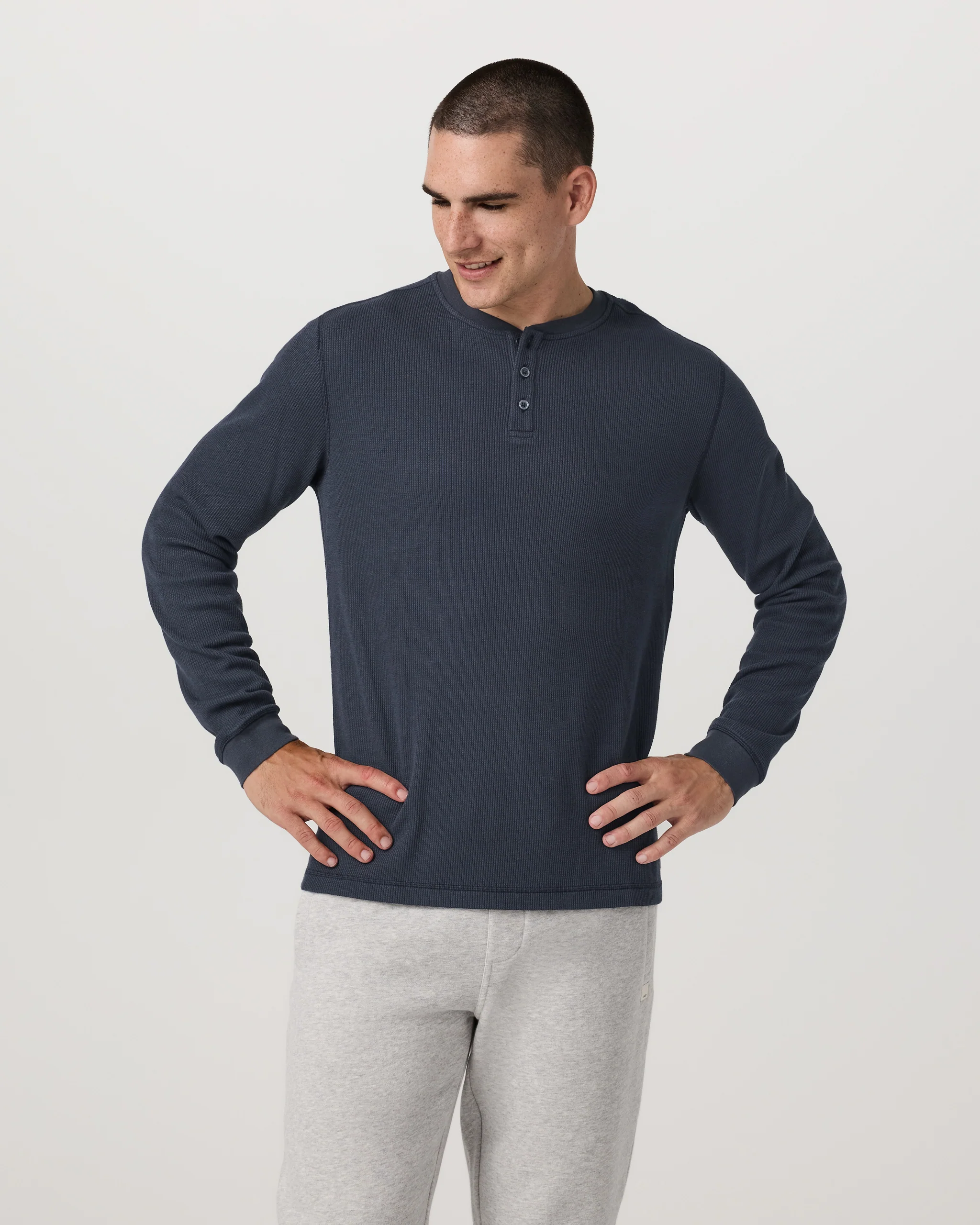 Waffle Henley - Vuori Warehouse Sale​