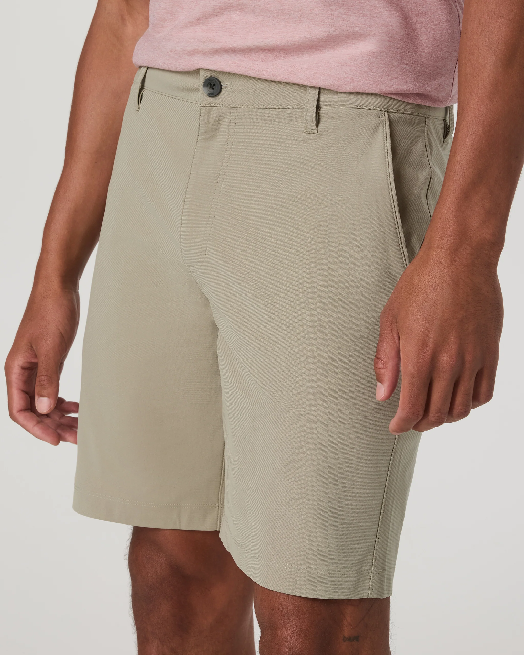 Vuori Meta™ Short 8\