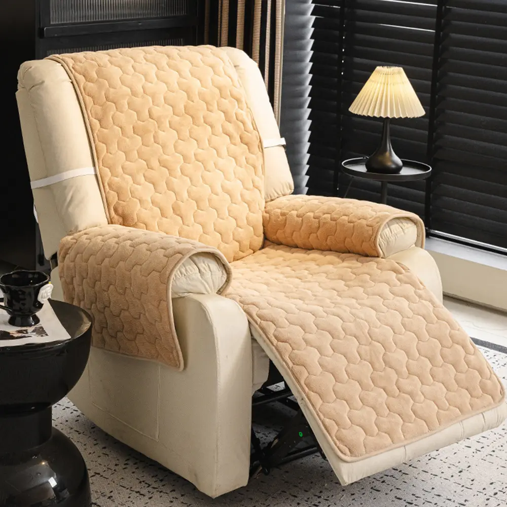 One-Piece Short Plush Comfortable Skin-Friendly Furniture Protection Couch Cover - Puzzle