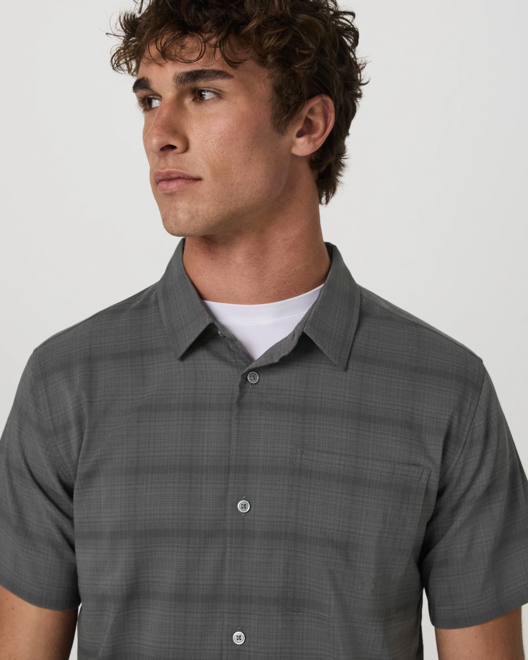 Short Sleeve Plaid Button Down Shirt - Vuori Warehouse Sale​