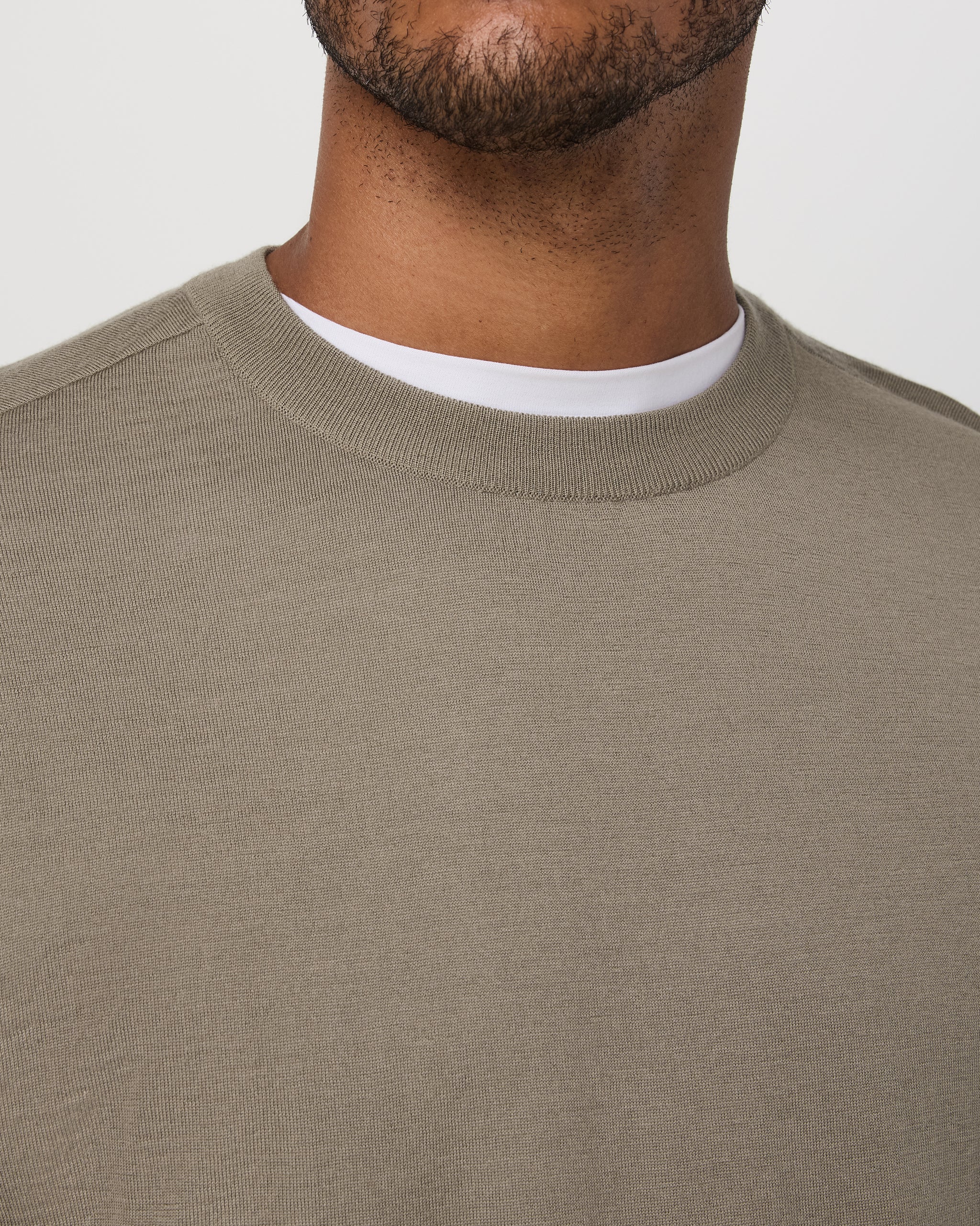Merino Fine Gauge Wool Sweater - Vuori Warehouse Sale​