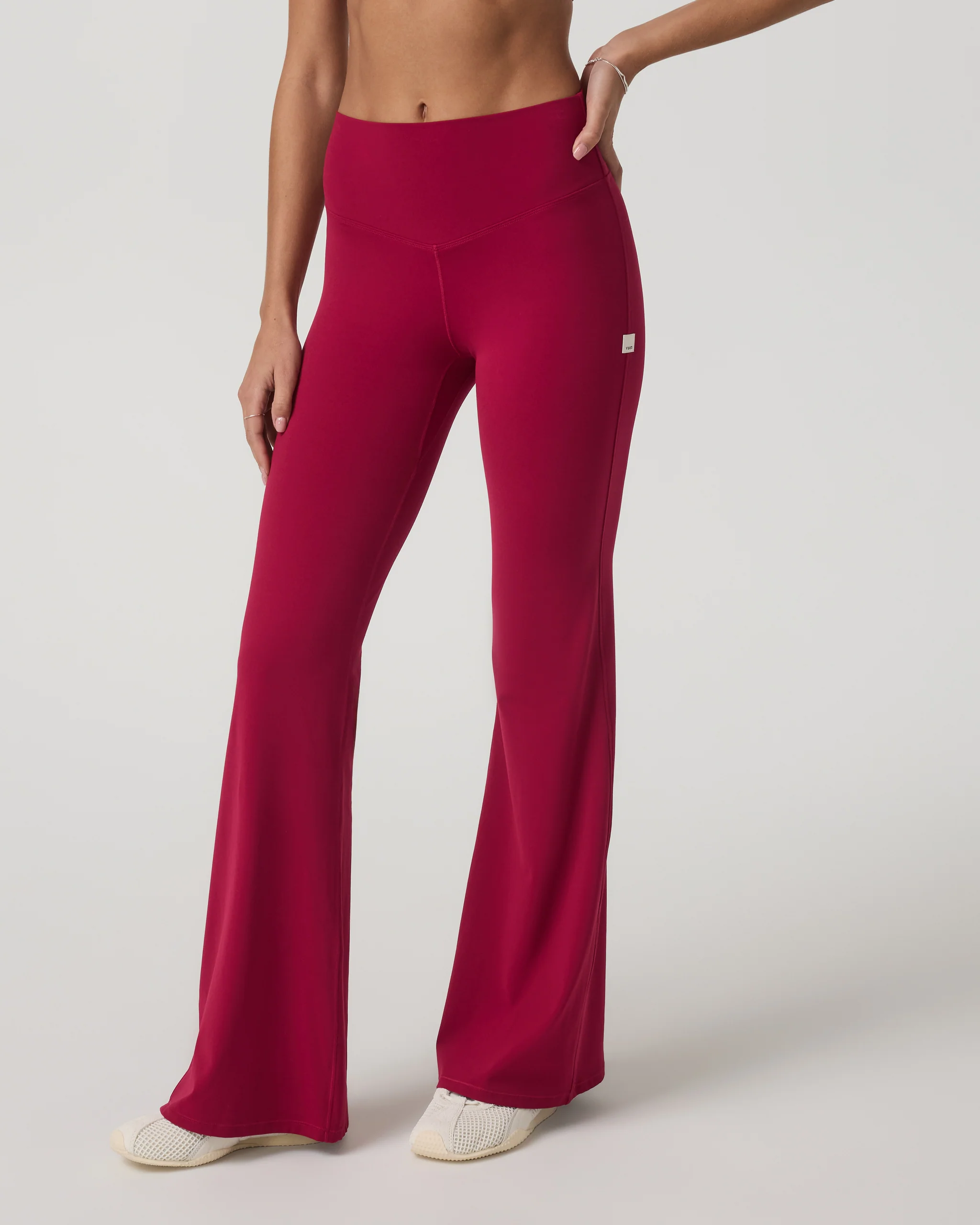 Vuori AllTheForm™ Flare-Long - Vuori Warehouse Sale​