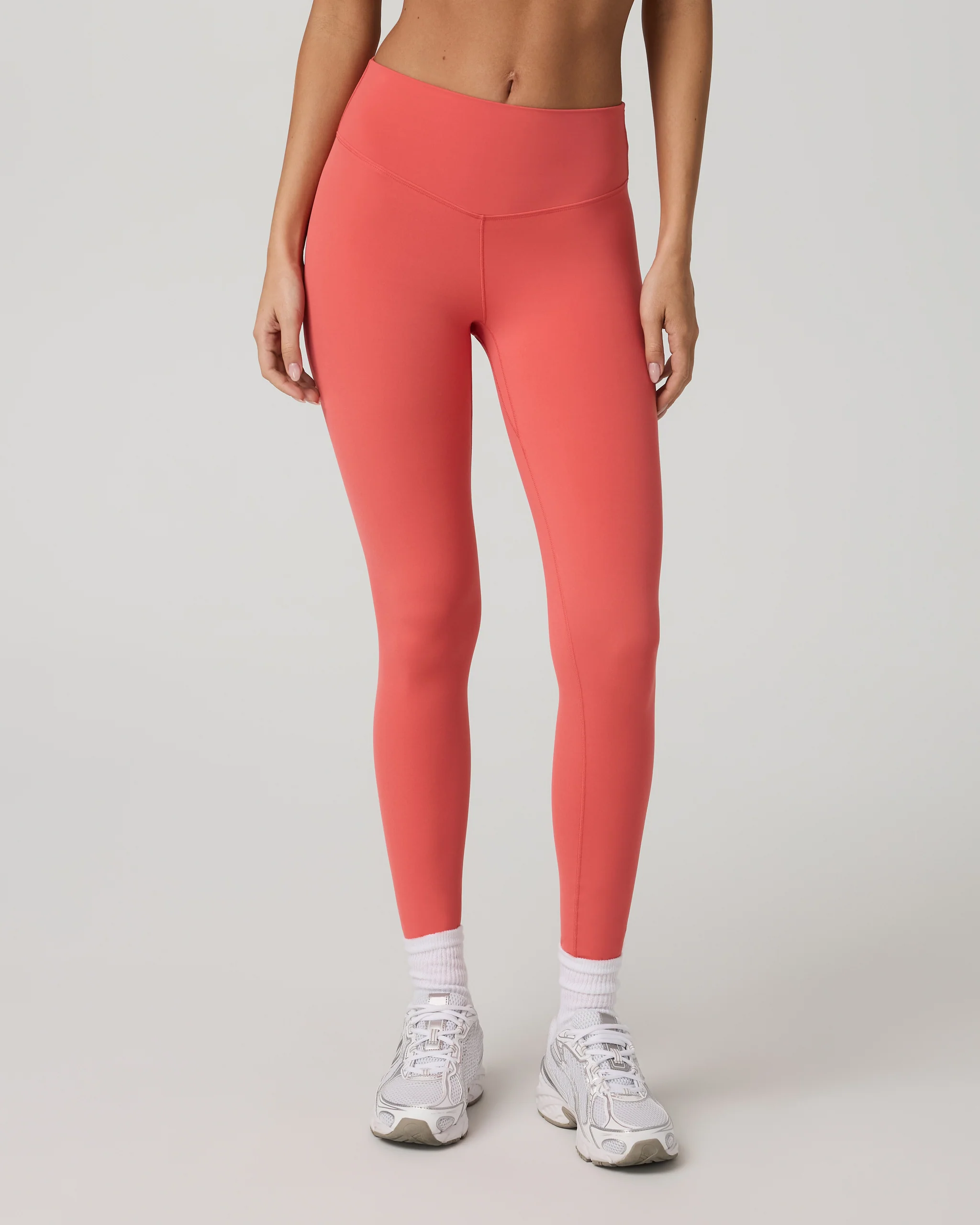 Vuori AllTheForm™ Legging - Short - Vuori Warehouse Sale​