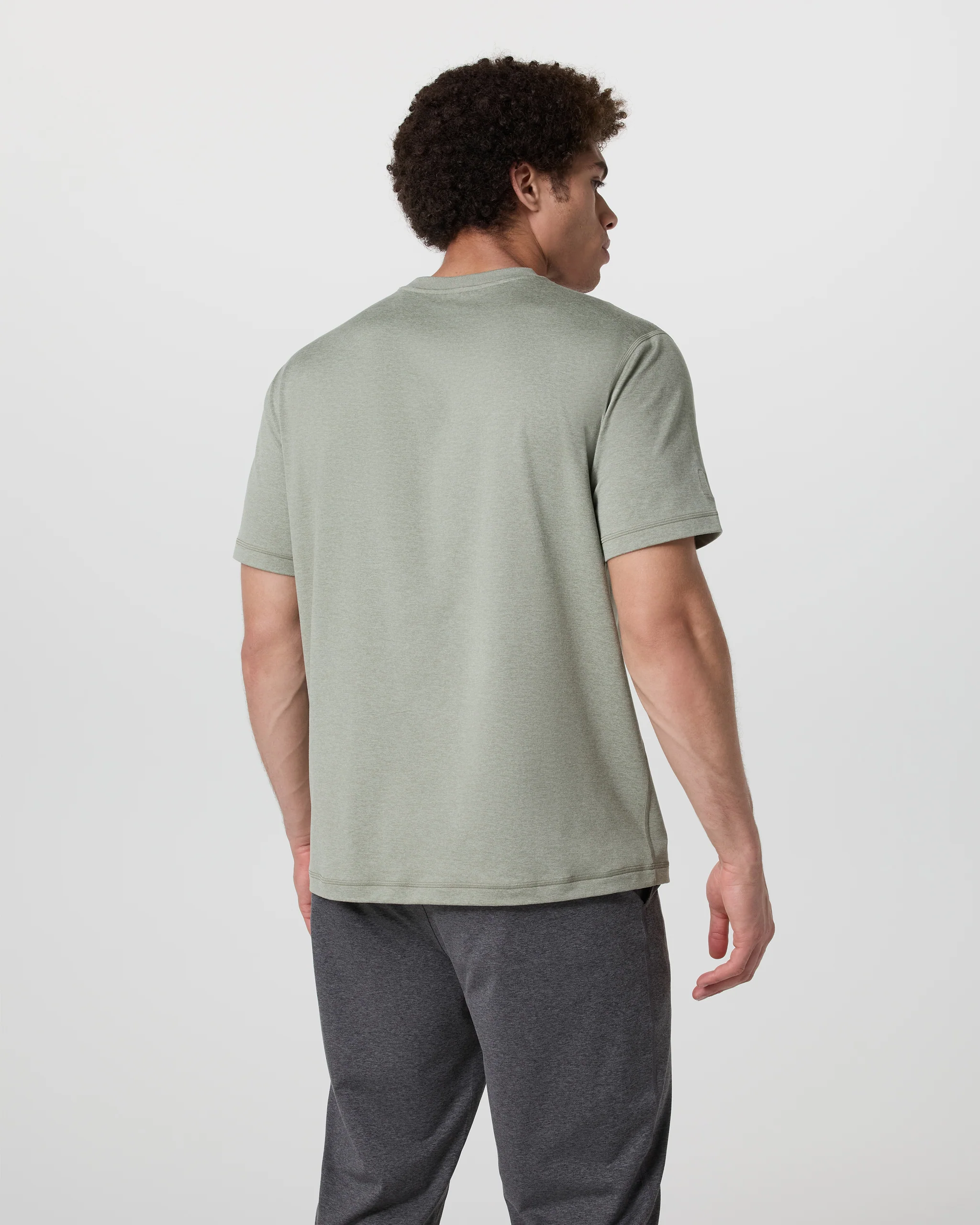 Short Sleeve Ponto Tee - Relaxed Fit - Vuori Warehouse Sale​