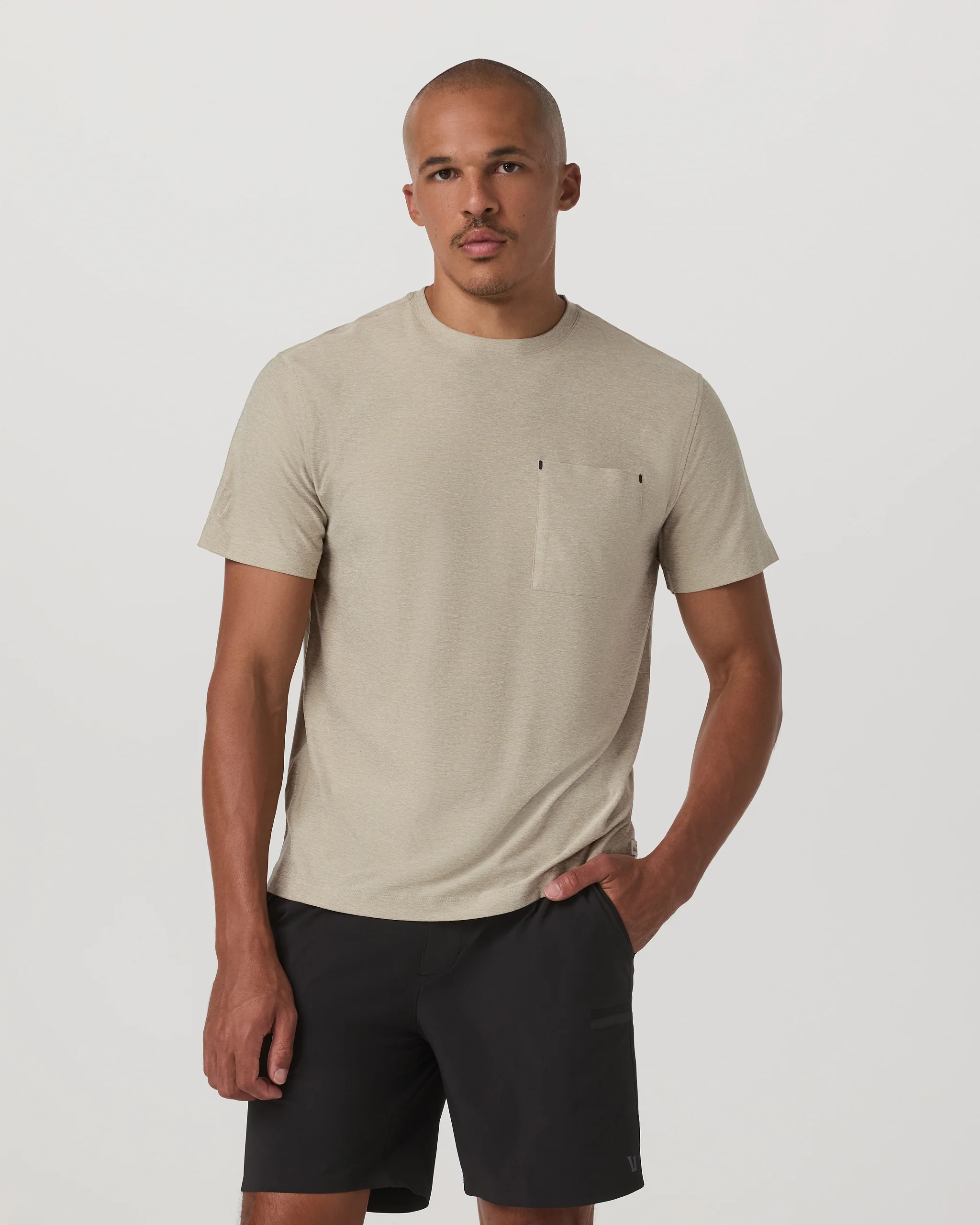 Short Sleeve Strato Pocket Tee - Relaxed Fit - Vuori Warehouse Sale​