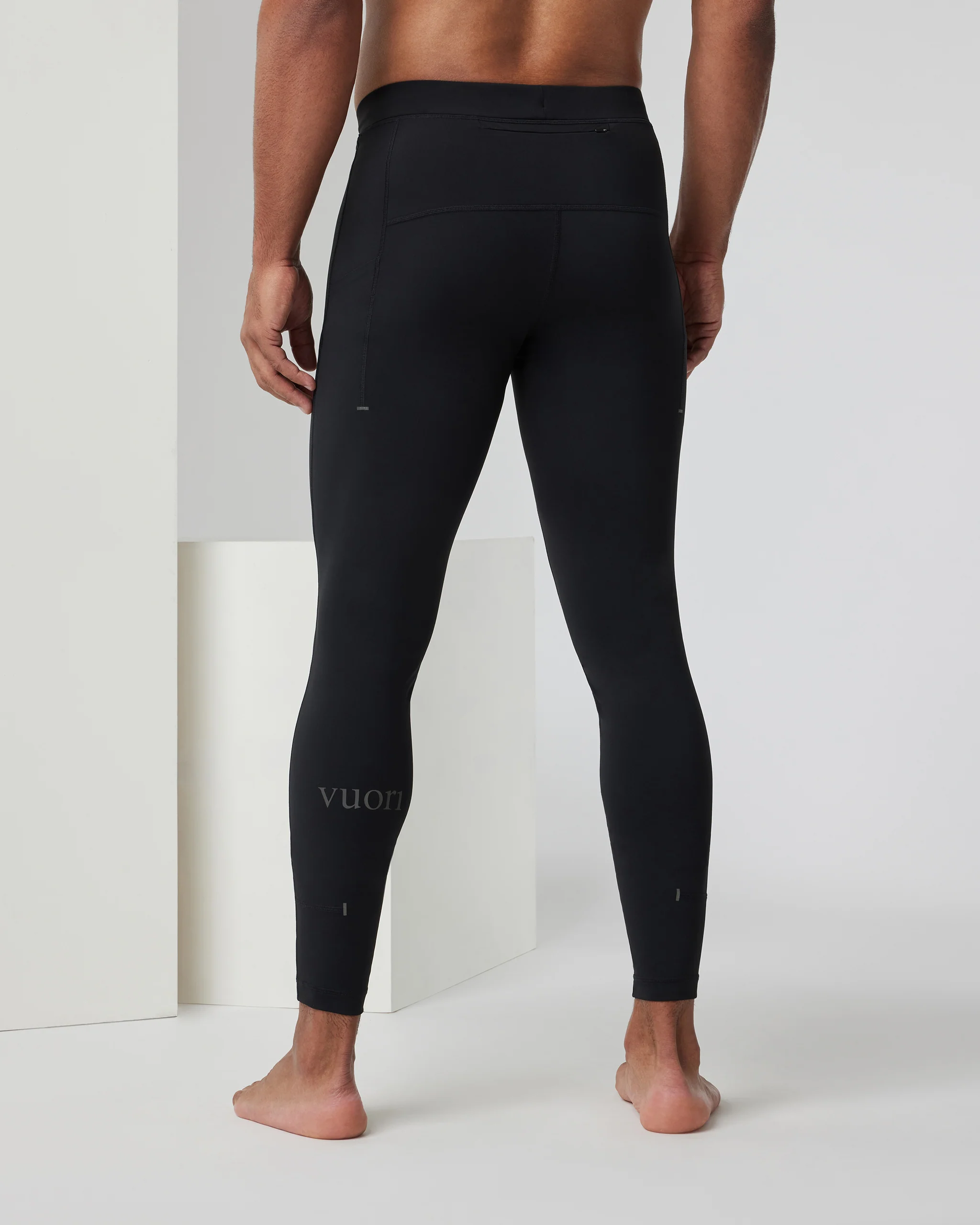 PR Tight - Vuori Warehouse Sale​