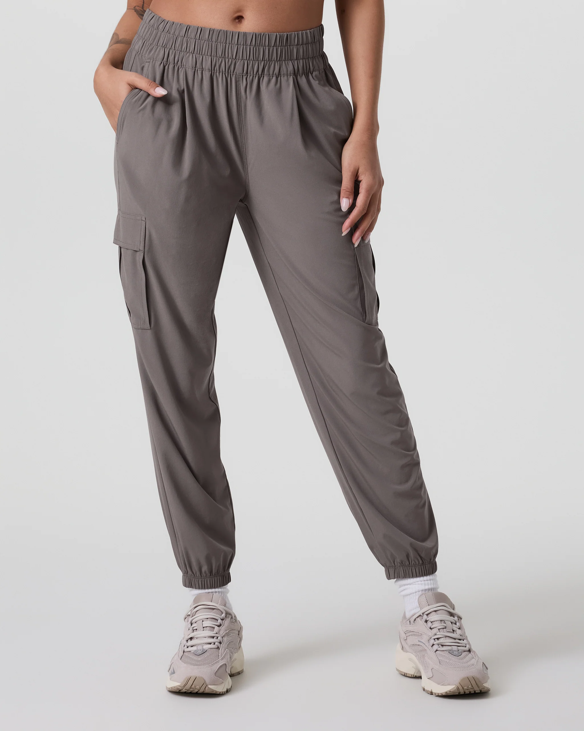 Women/Clothing/Joggers & Sweatpants - Vuori Warehouse Sale​