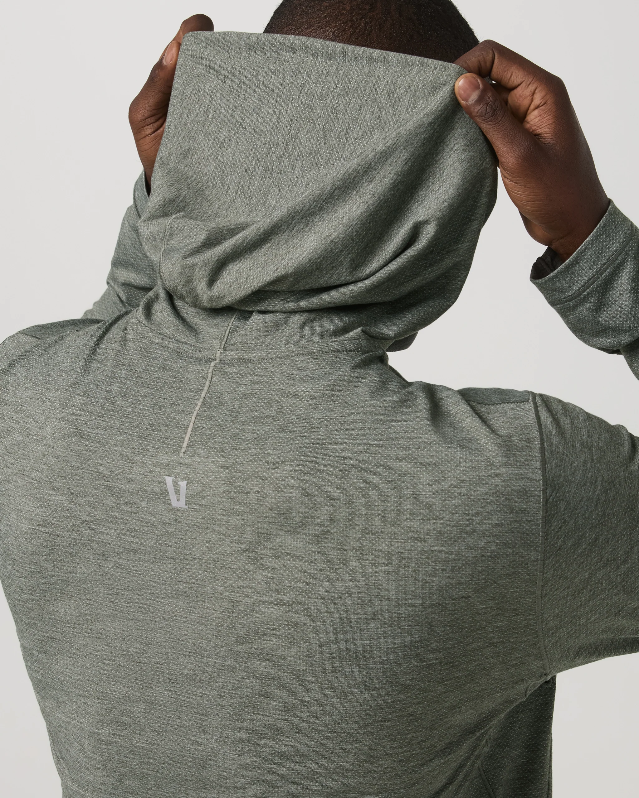 Long Sleeve Everyday Fitness Hoodie - Vuori Warehouse Sale​