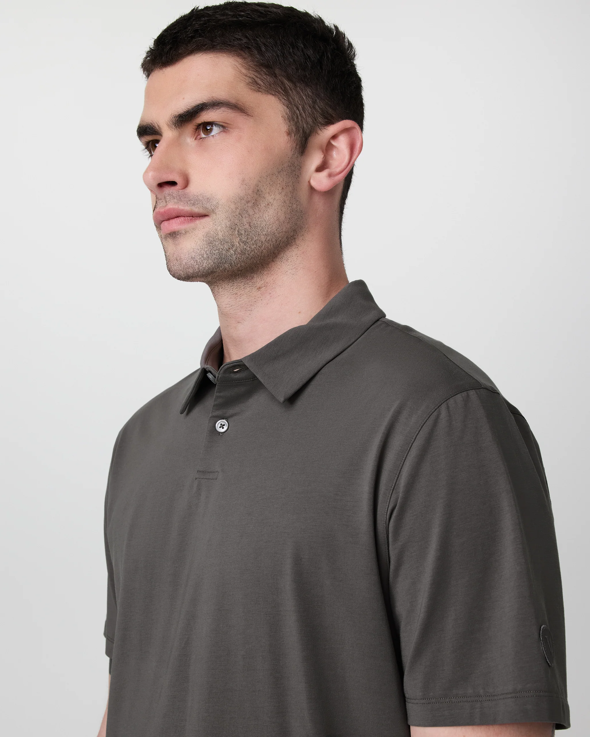 Short Sleeve Feather Polo - Vuori Warehouse Sale​
