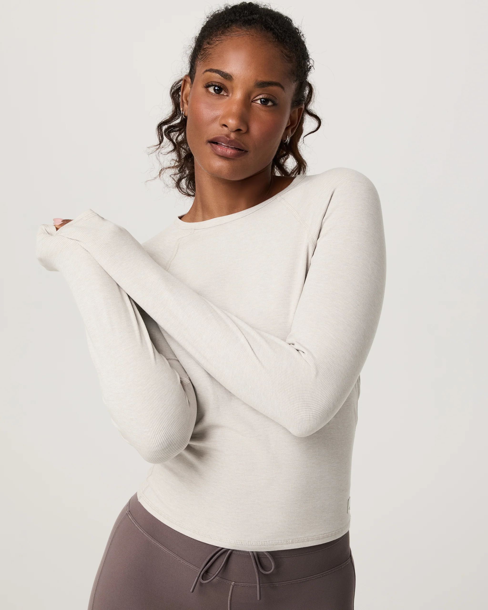 Long Sleeve Pose Crew - Vuori Warehouse Sale​