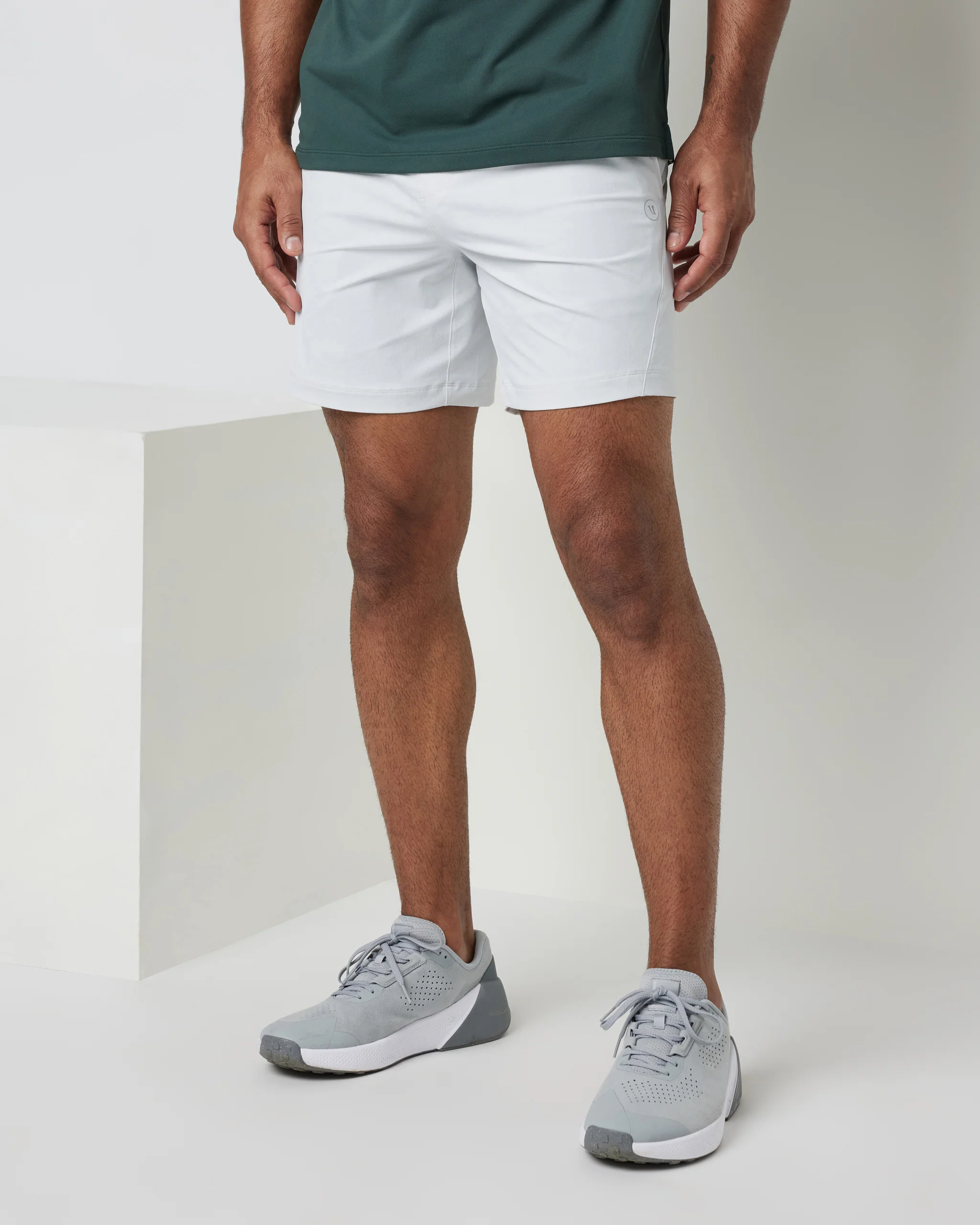 Crosscourt Short - Vuori Warehouse Sale​