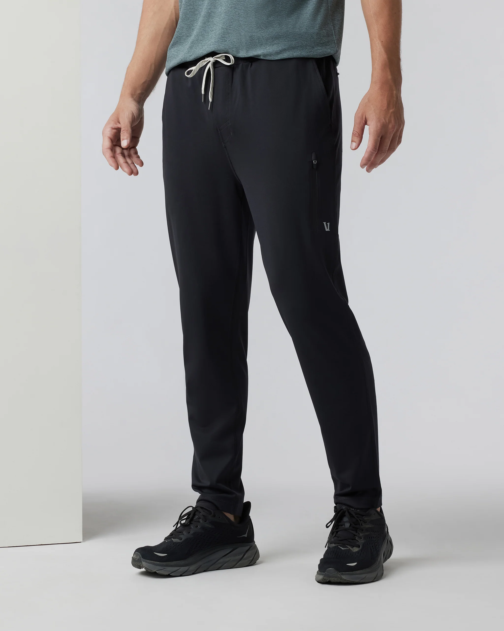 Sunday Performance Track Pant 2.0 - Vuori Warehouse Sale​