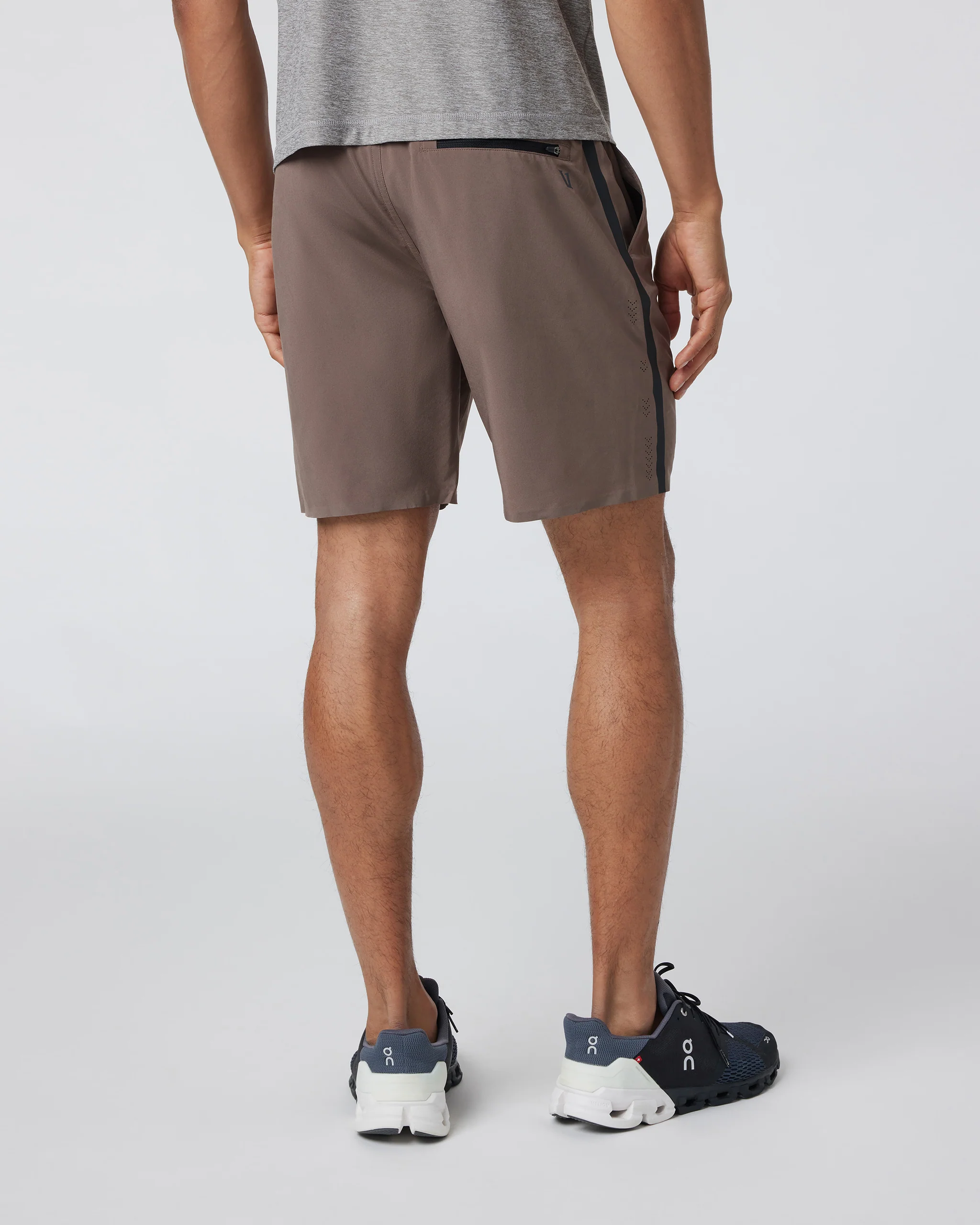 Domain Performance Short - Vuori Warehouse Sale​