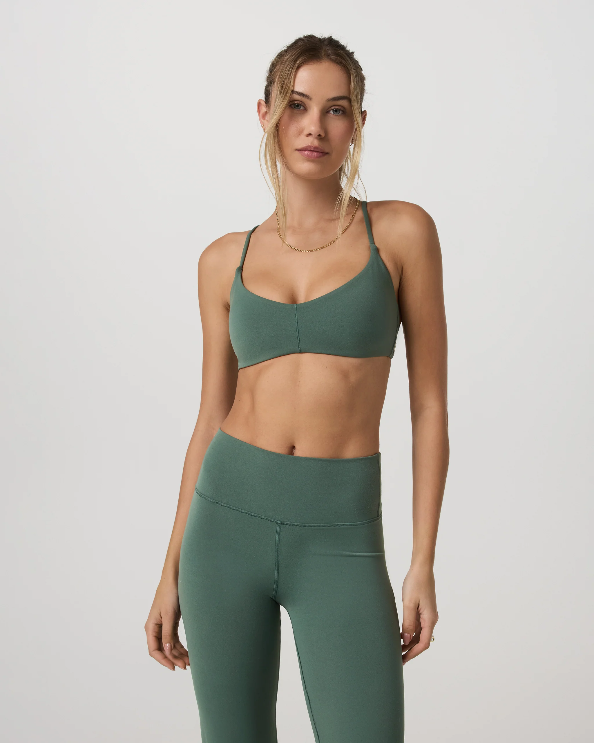 Vuori AllTheFeels™ Strappy Back Bra - Vuori Warehouse Sale​