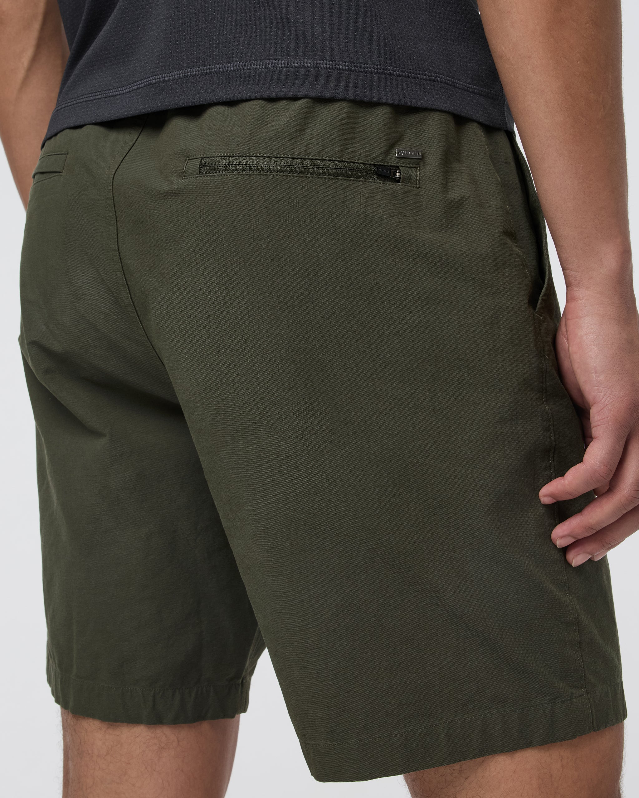 Barren Explorer Short 8\