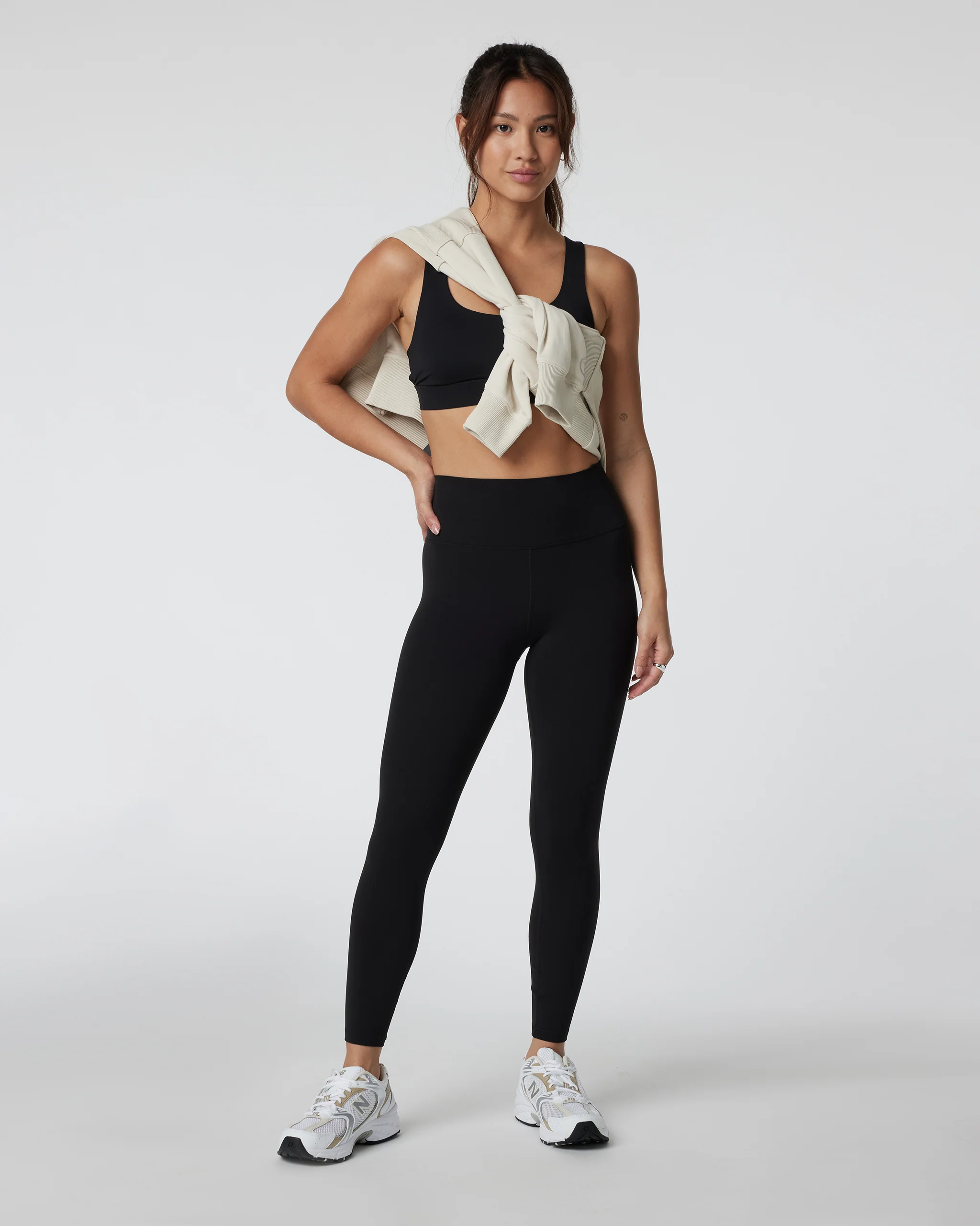 Vuori AllTheFeels™ Legging - Short - Vuori Warehouse Sale​