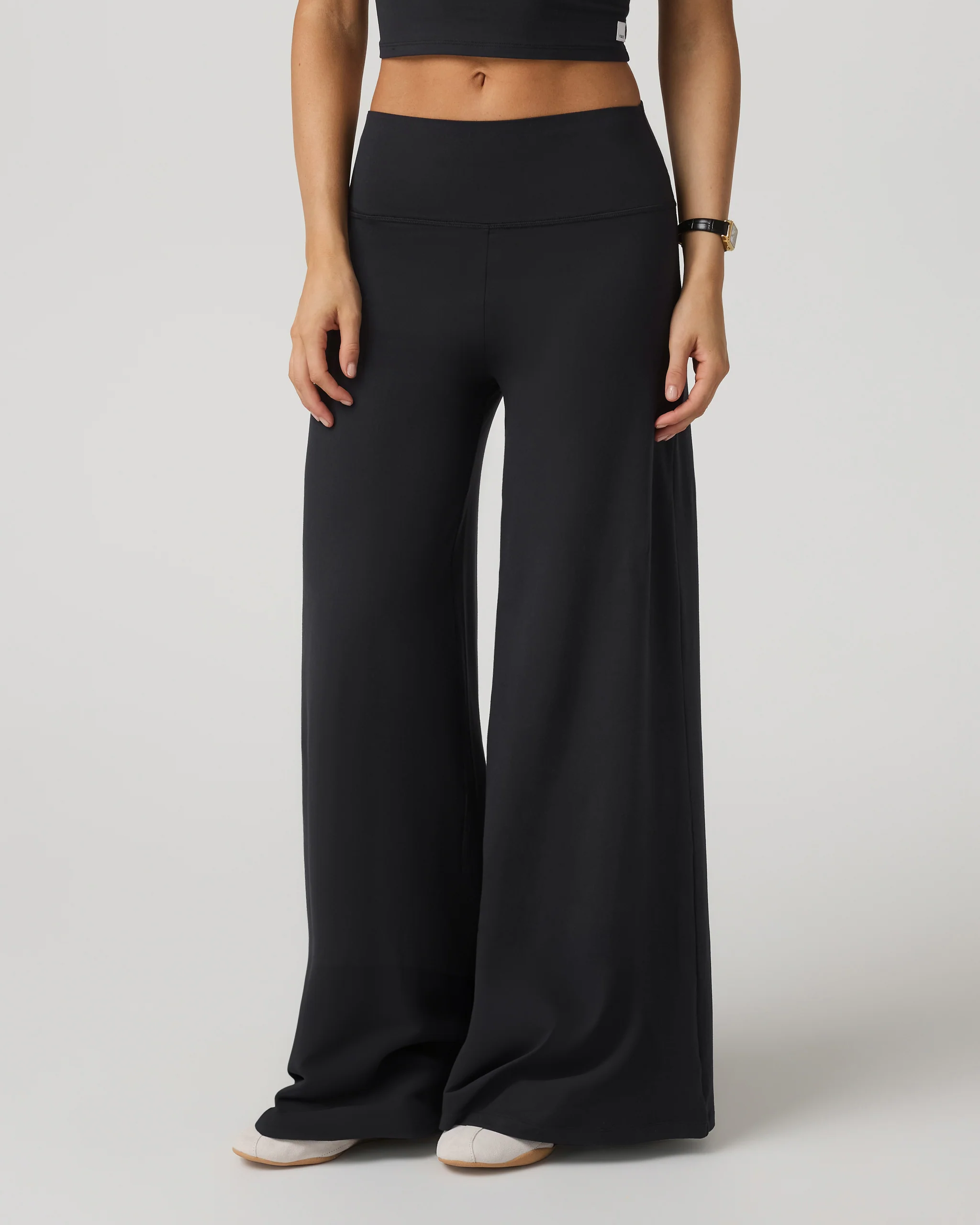 Halo Easy Wideleg Pant - Vuori Warehouse Sale​