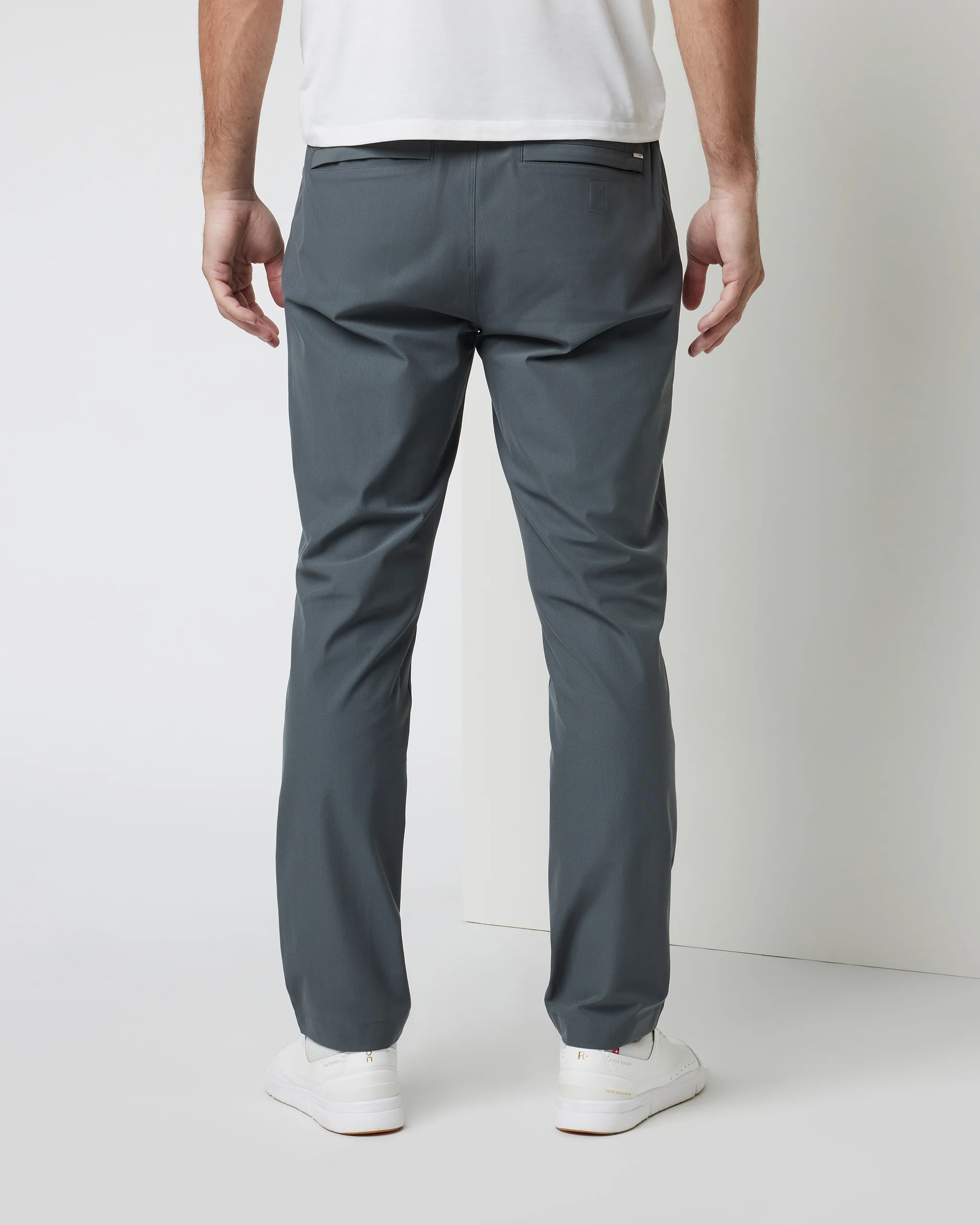 Vuori Meta™ Elastic Waist Pant - Vuori Warehouse Sale​