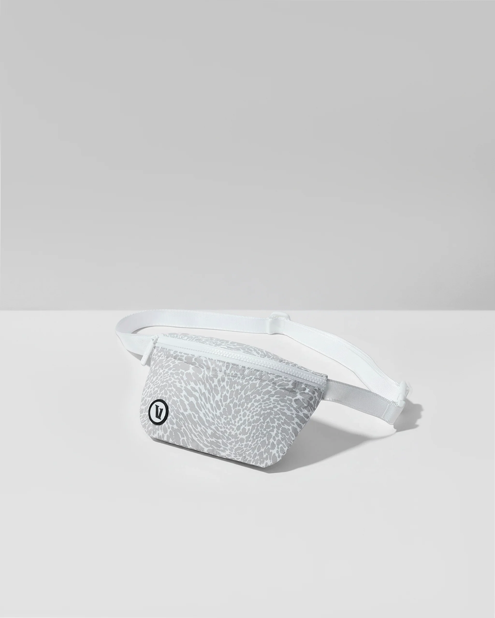 ALOHA-Mini Hip Pack - Vuori Warehouse Sale​