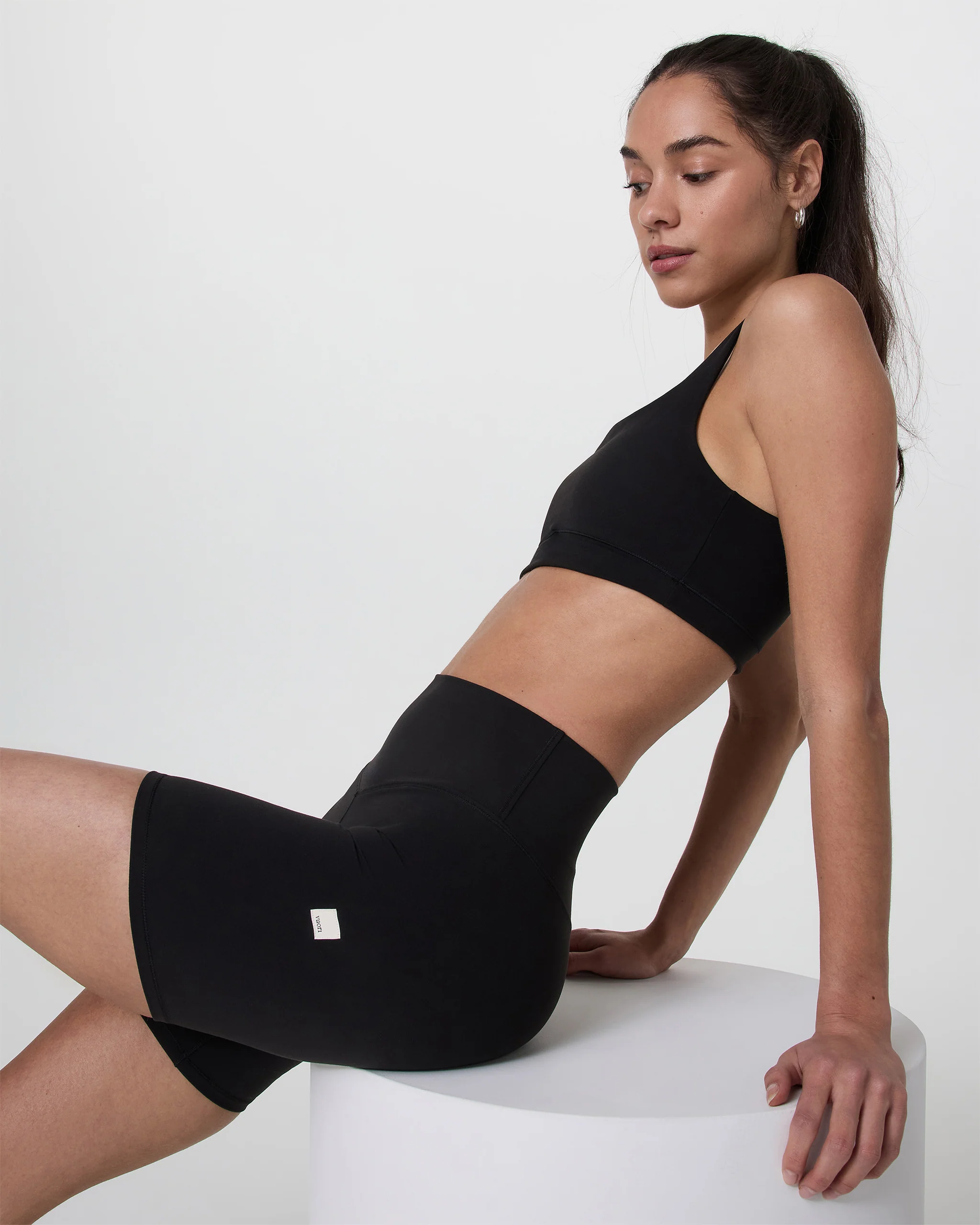 Vuori AllTheForm™ Short 6\