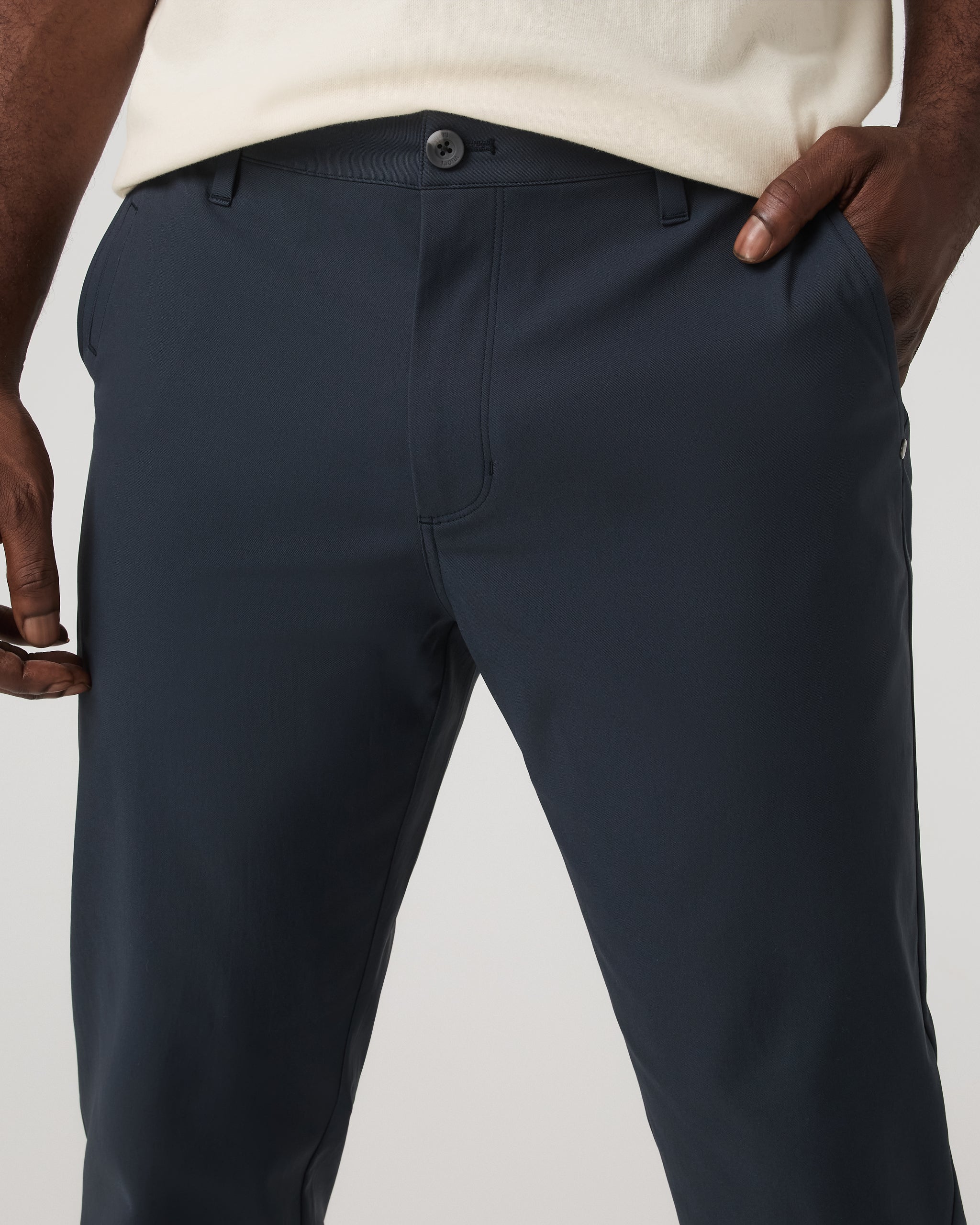Cascade Tech Chino Pant Classic Fit 32\