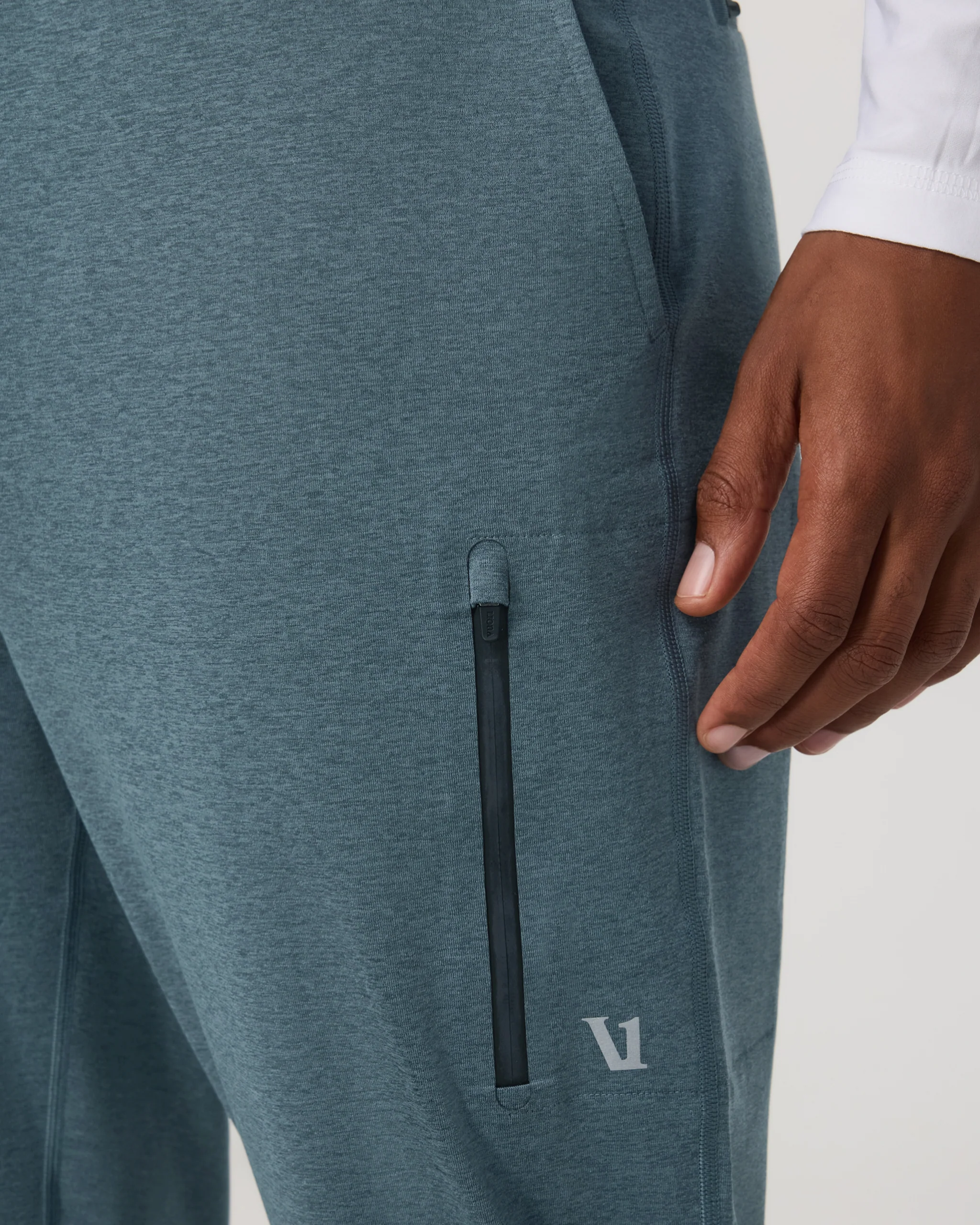 Sunday Performance Jogger - Vuori Warehouse Sale​