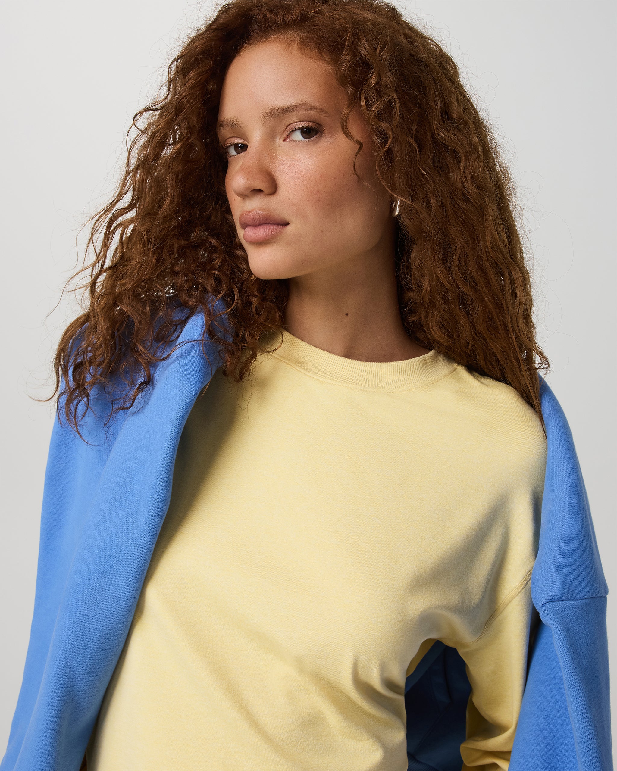 Halo Modern Crew - Vuori Warehouse Sale​