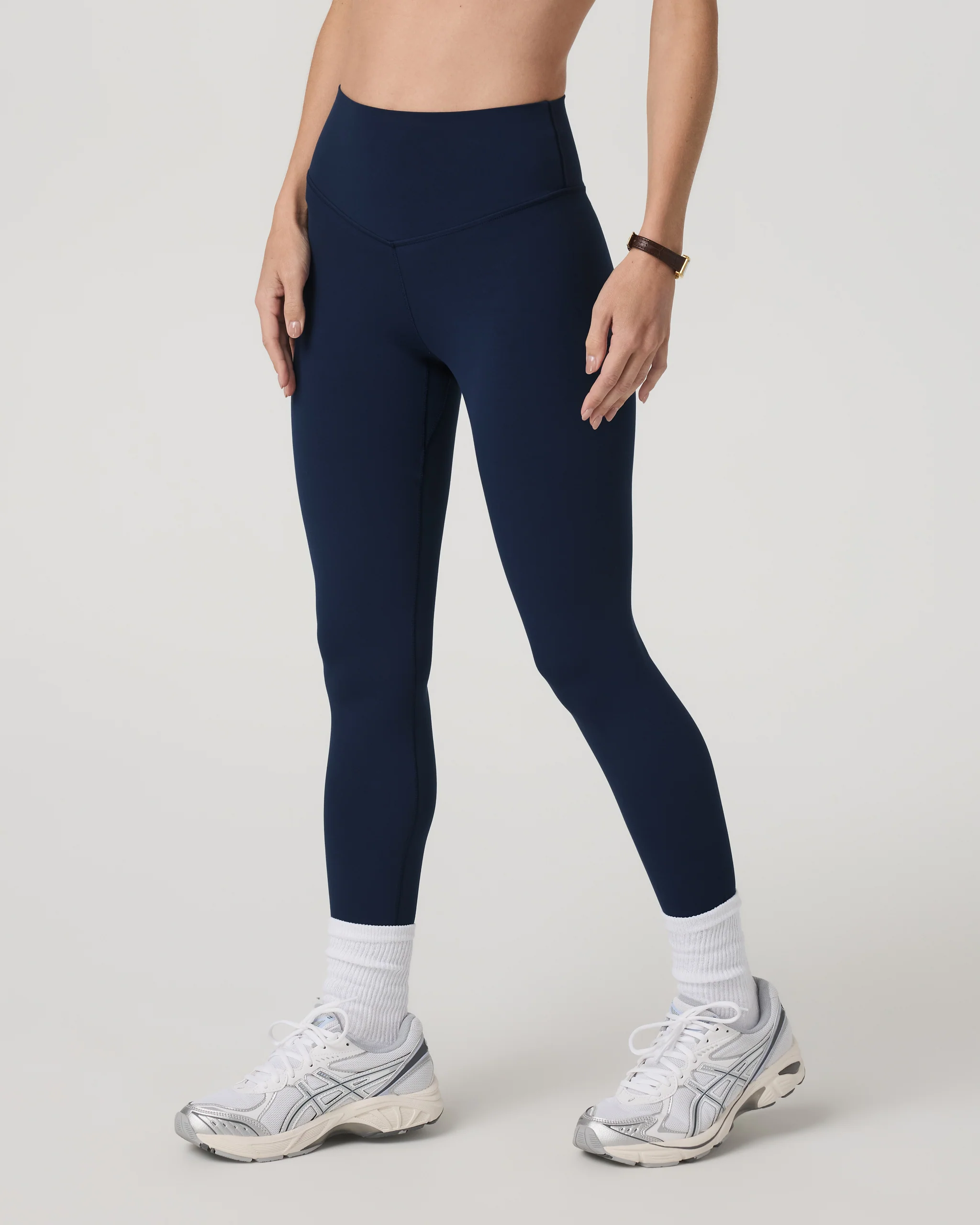 Vuori AllTheForm™ Legging - Short - Vuori Warehouse Sale​