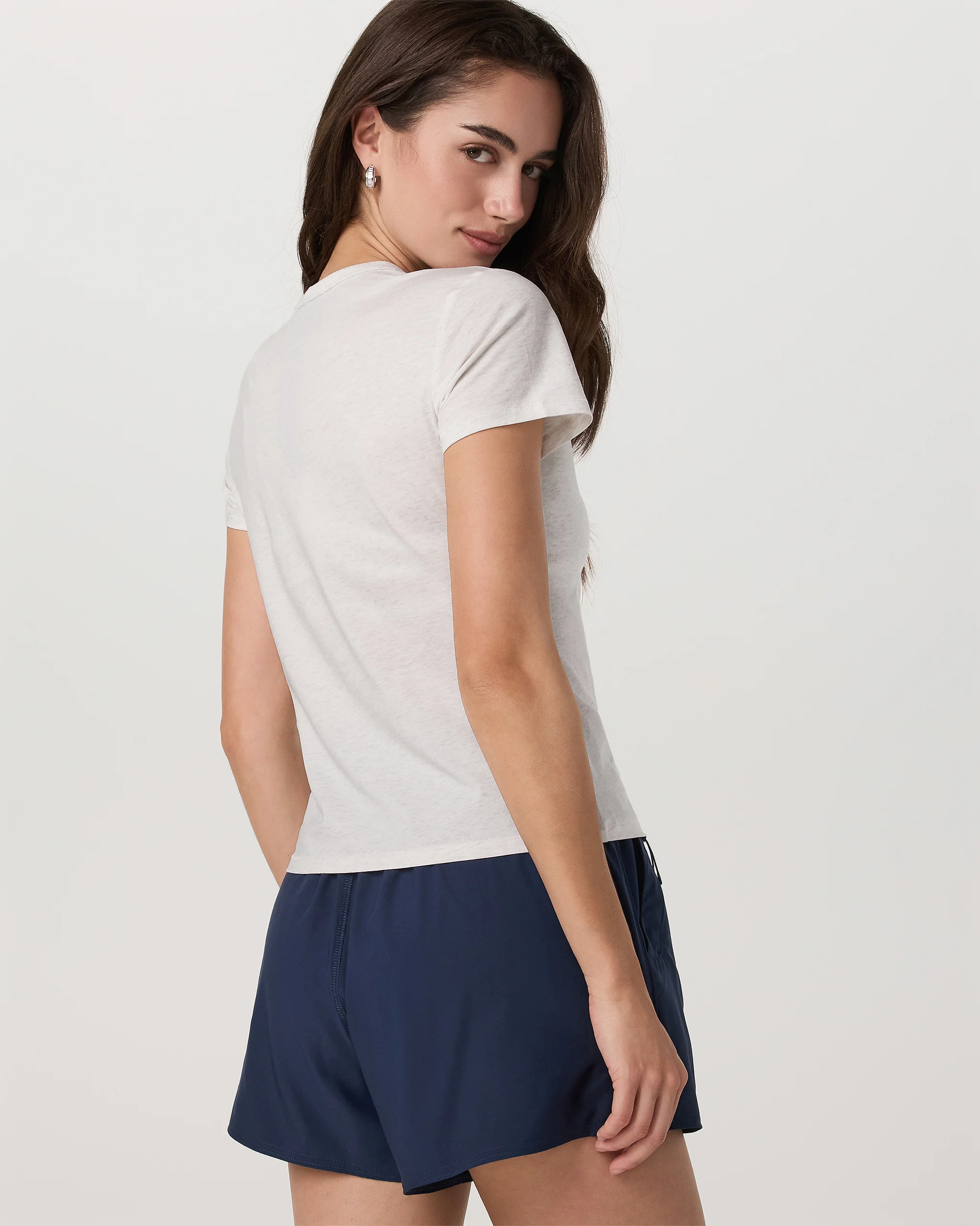 Short Sleeve Feather Classic Tee - Vuori Warehouse Sale​