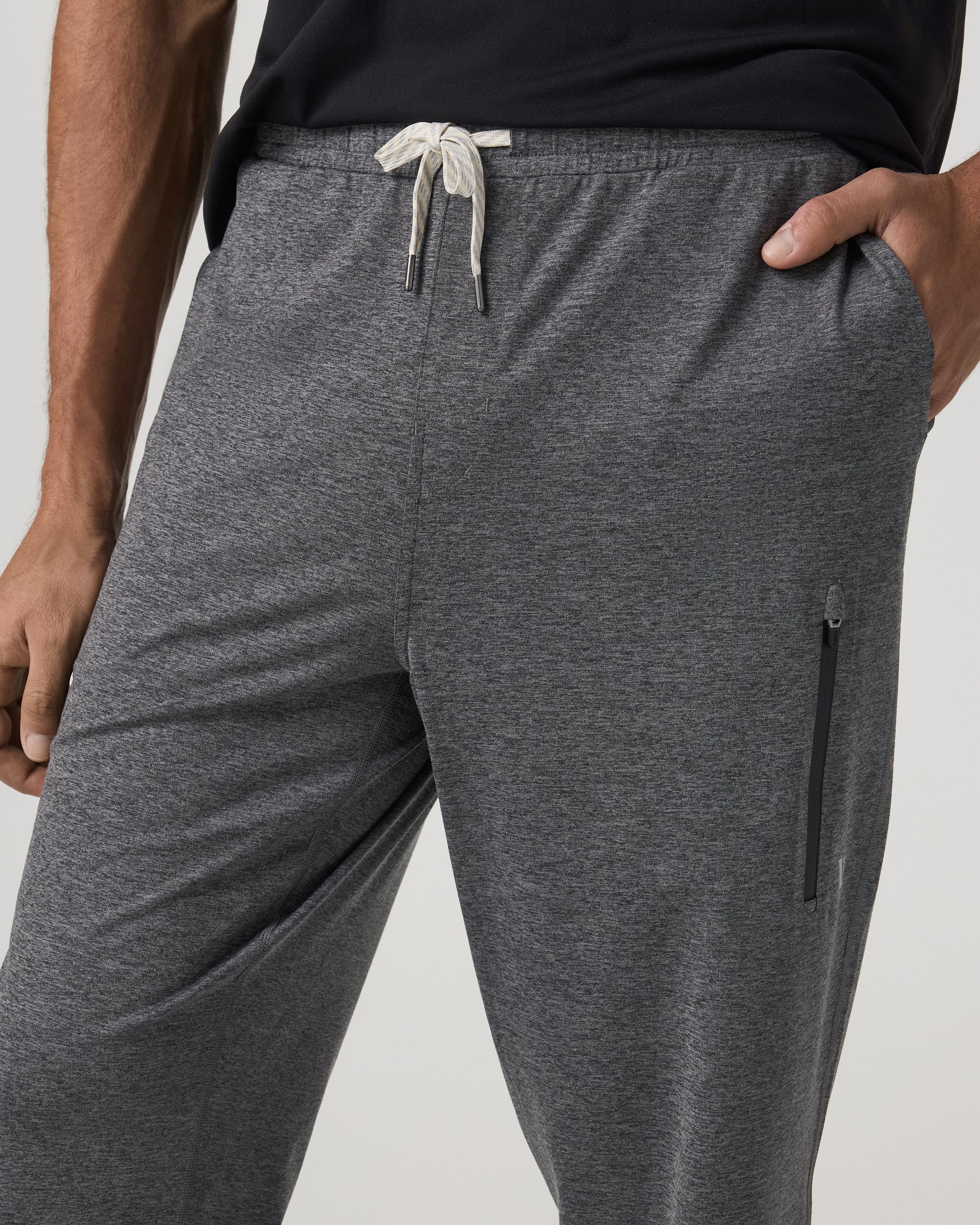 Sunday Performance Sweatpant - Vuori Warehouse Sale​