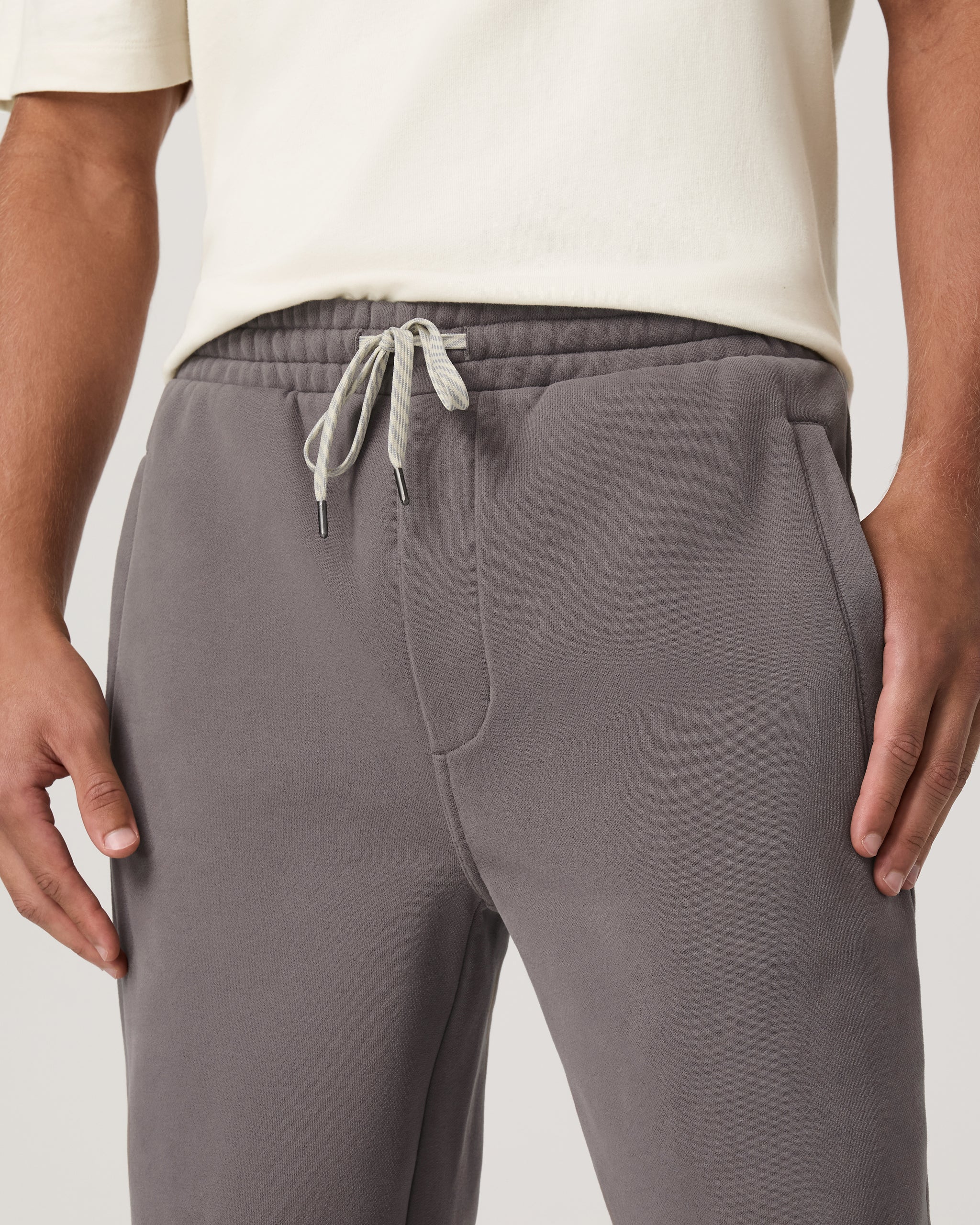 Seaside Straight Leg Sweatpant 30” - Vuori Warehouse Sale​