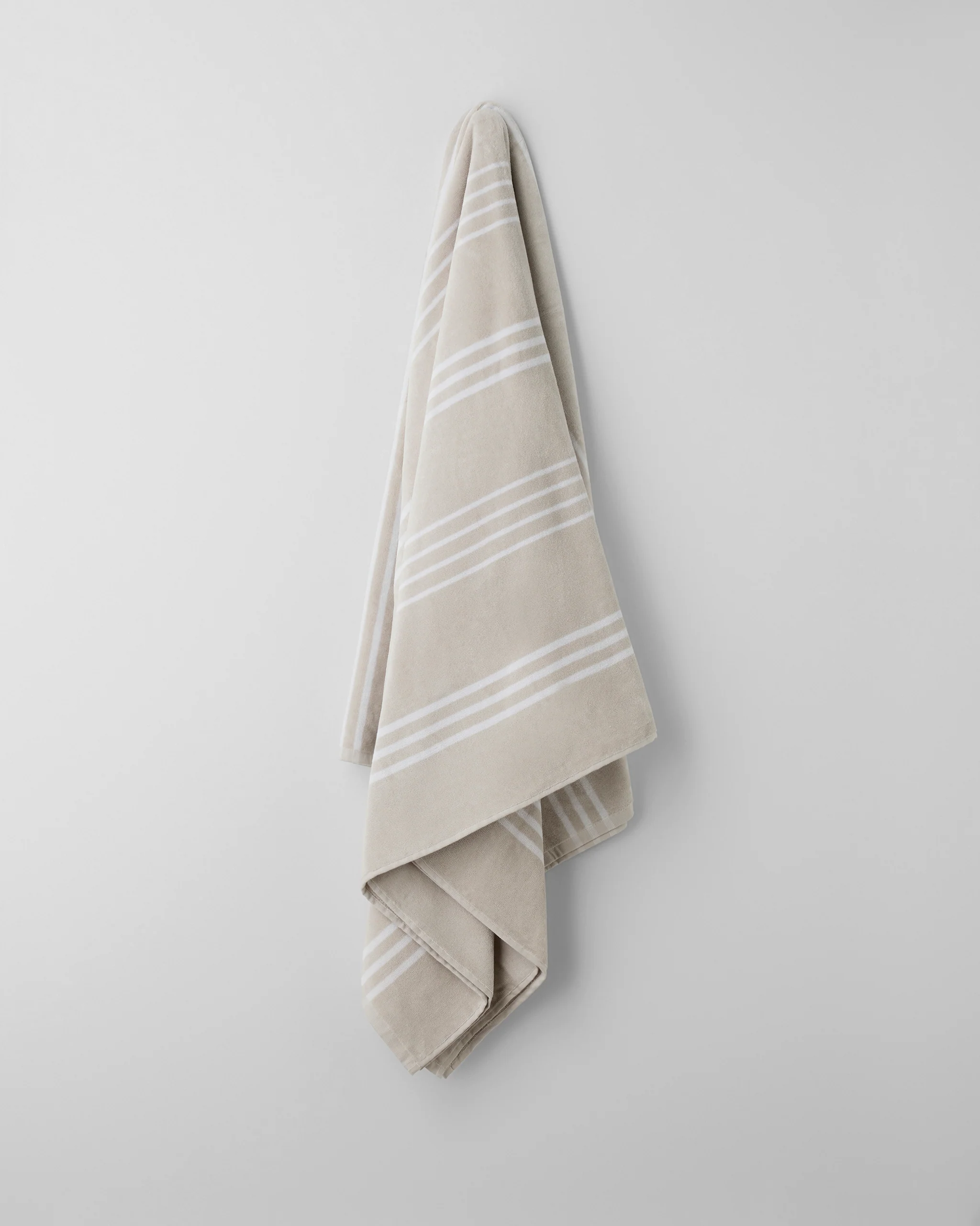 Offshore XL Beach Towel - Vuori Warehouse Sale​