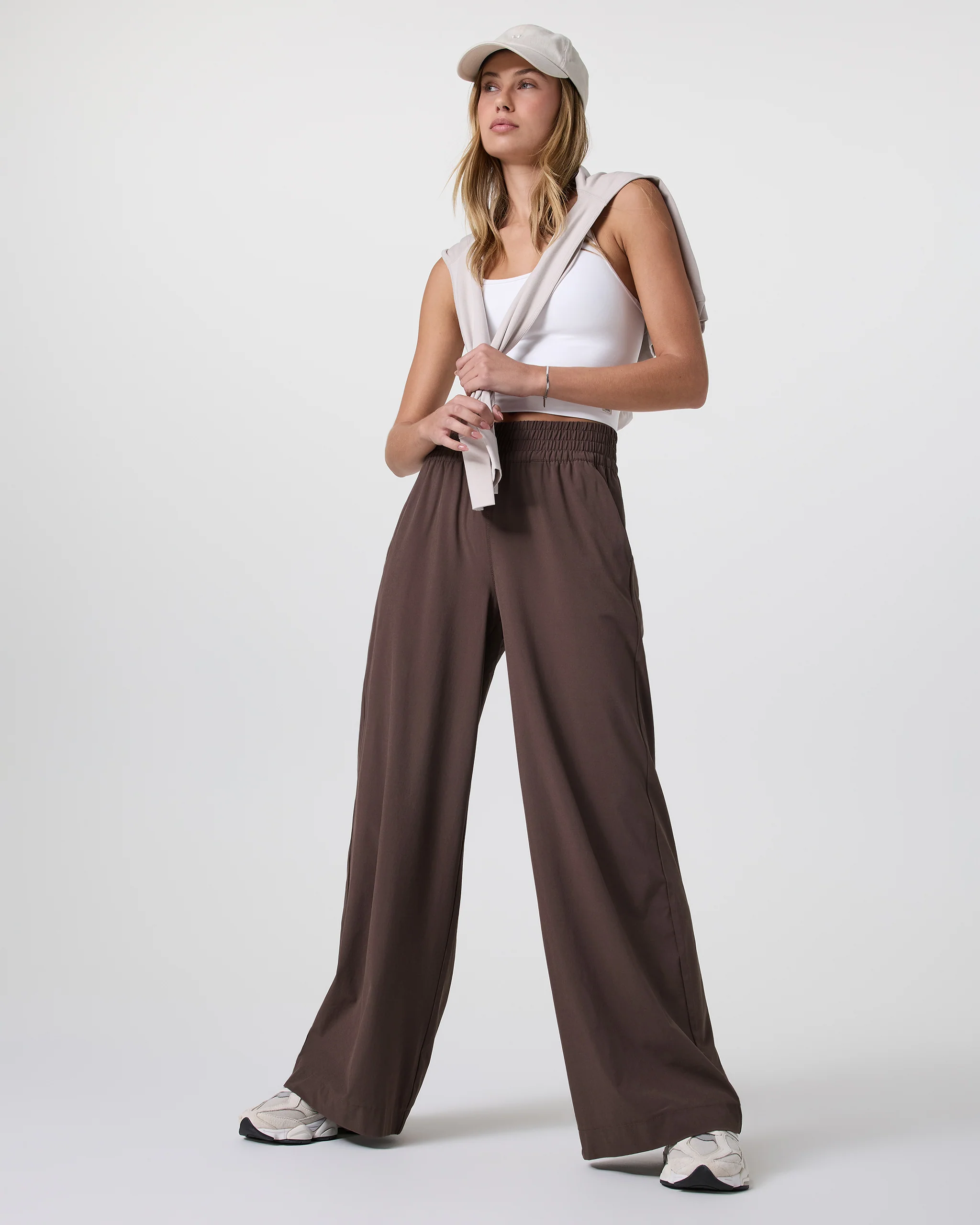 Villa Wideleg Pant - Long - Vuori Warehouse Sale​