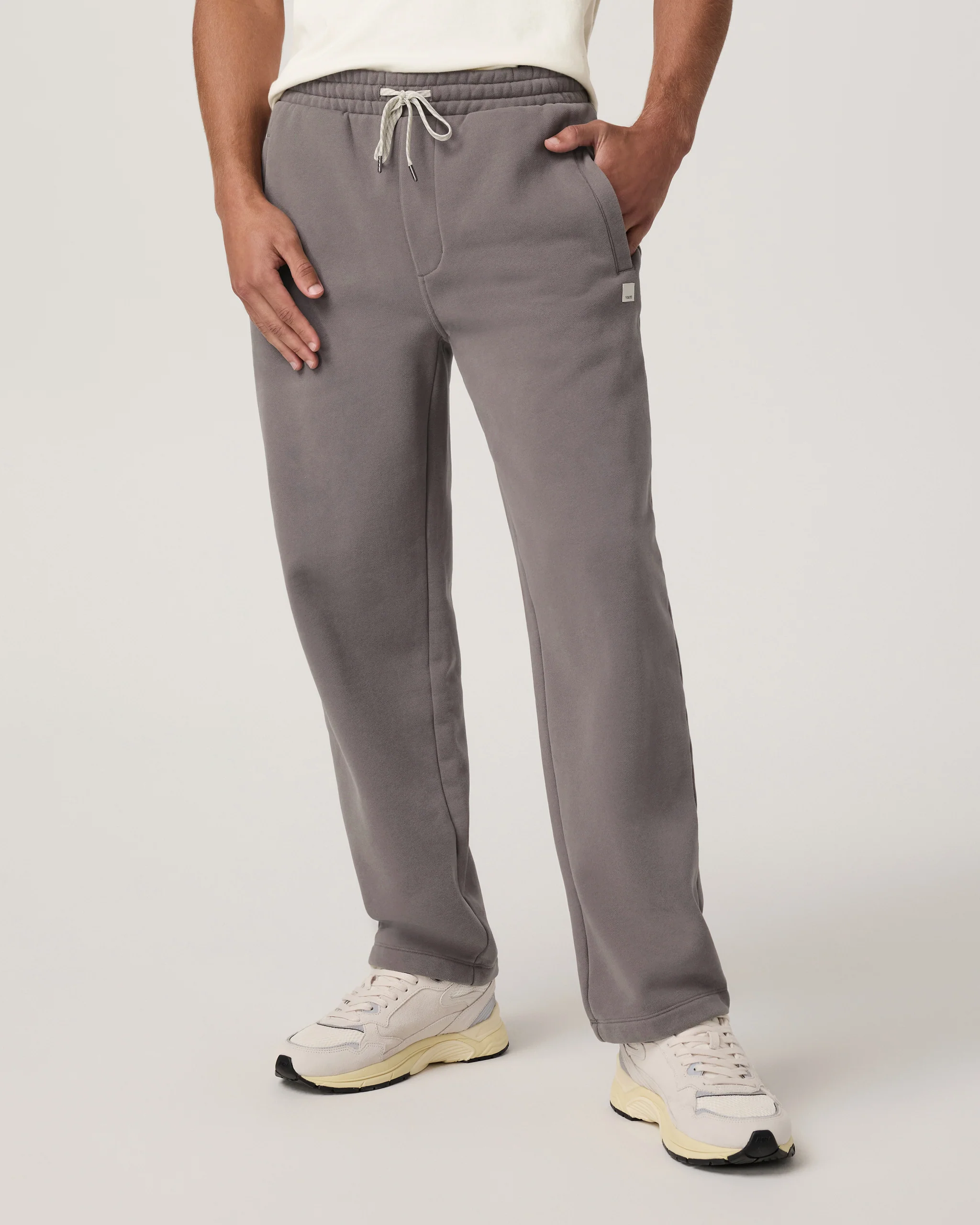 Seaside Straight Leg Sweatpant 30” - Vuori Warehouse Sale​