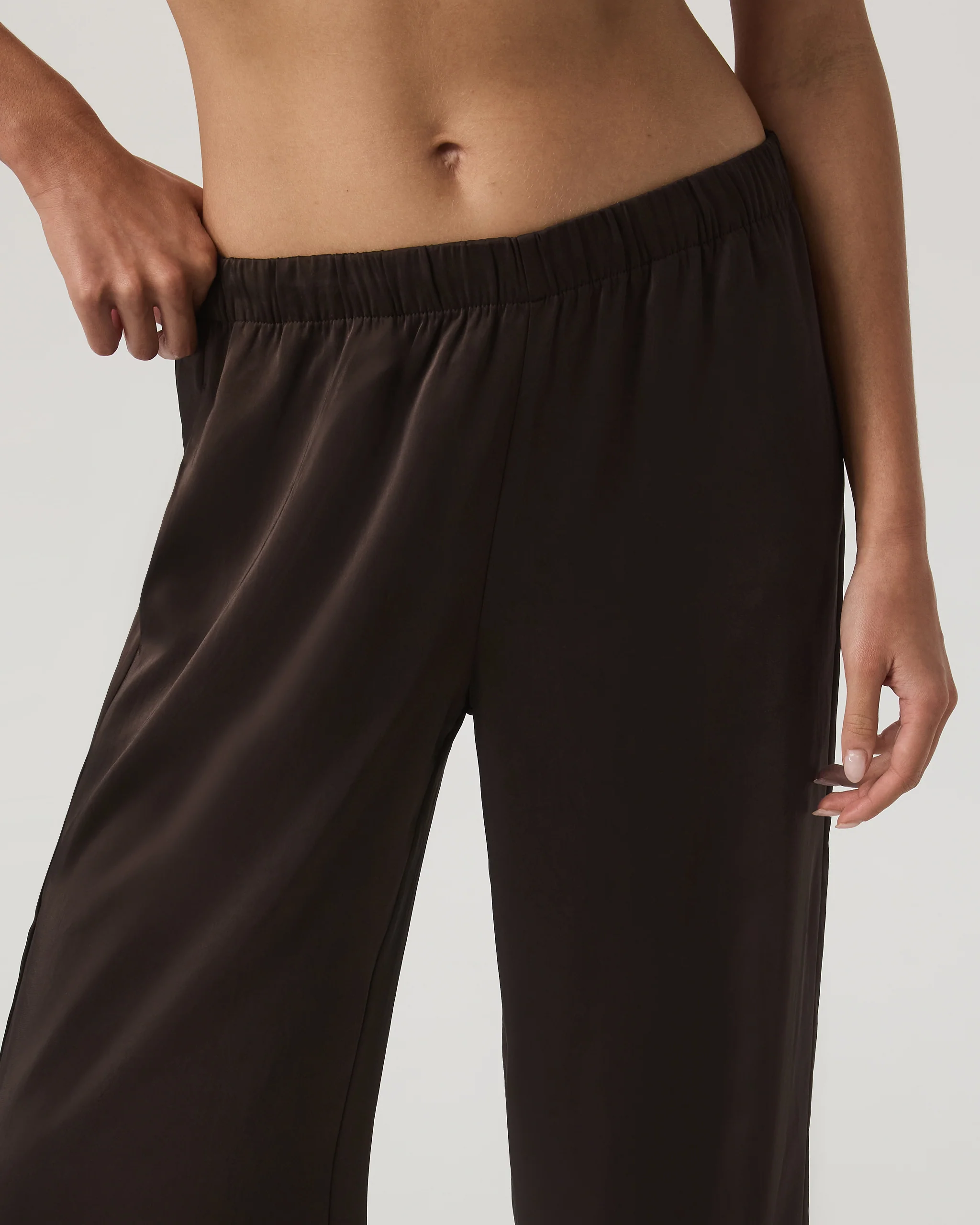Nova Satin Wideleg Pant - Vuori Warehouse Sale​