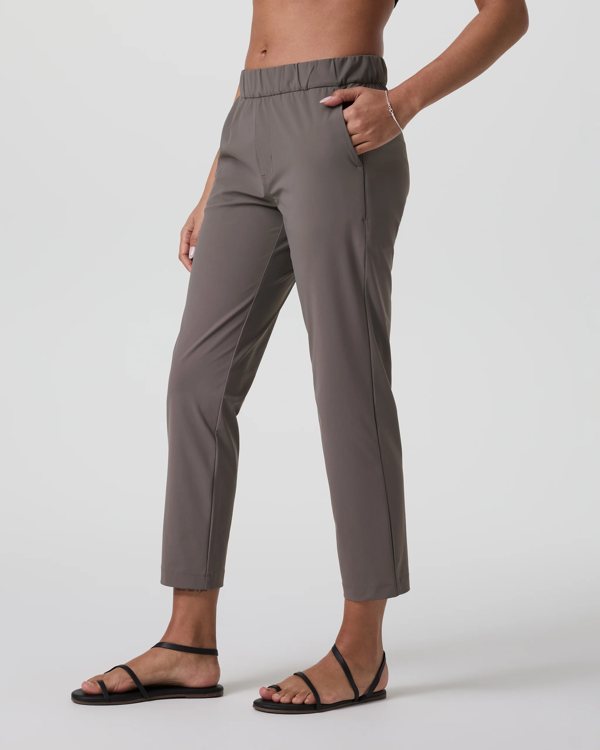 Miles Ankle Pant - Vuori Warehouse Sale​