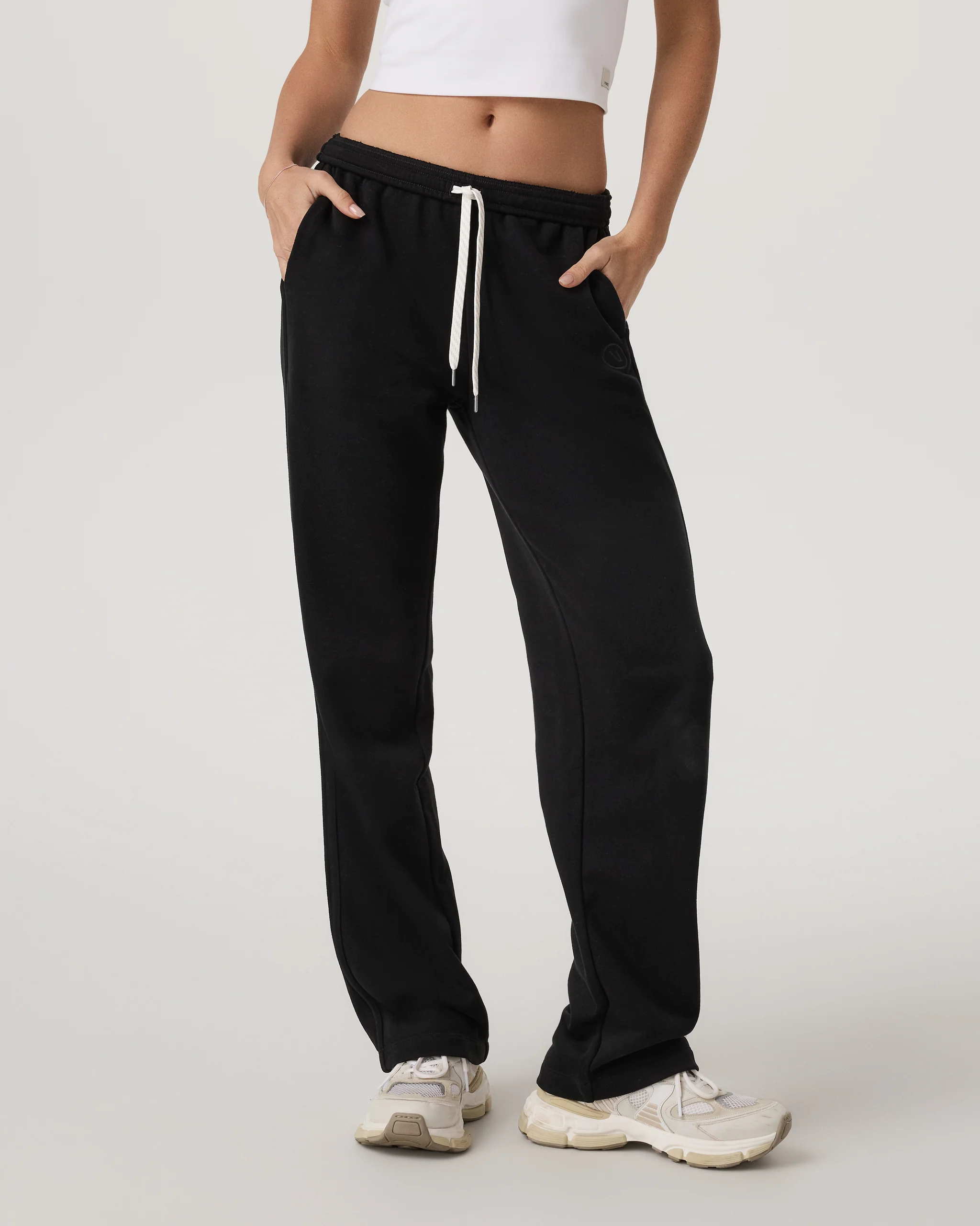 Sedona Straight Leg Sweatpant-Long - Vuori Warehouse Sale​