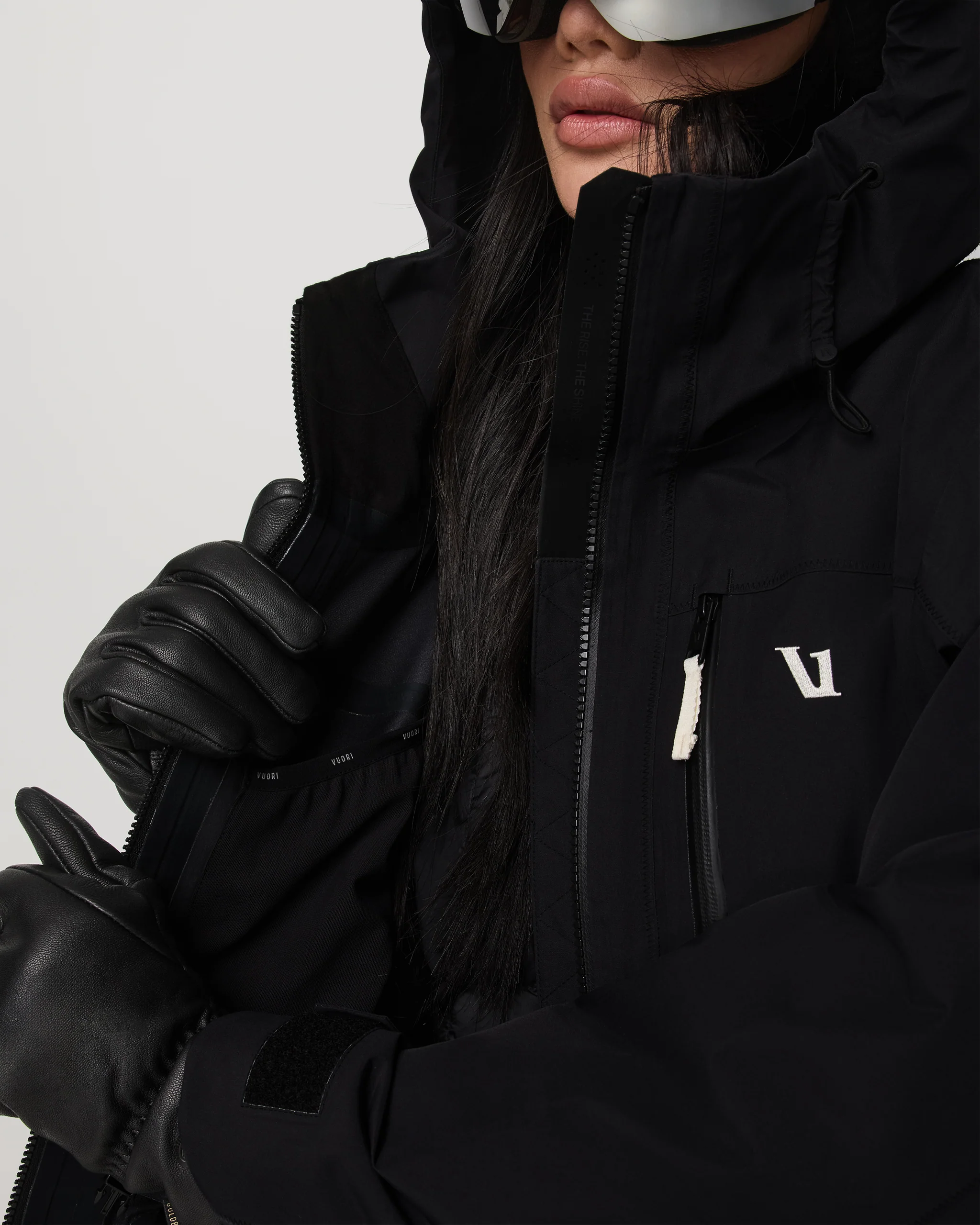 Women's Taika Snow Shell - Vuori Warehouse Sale​