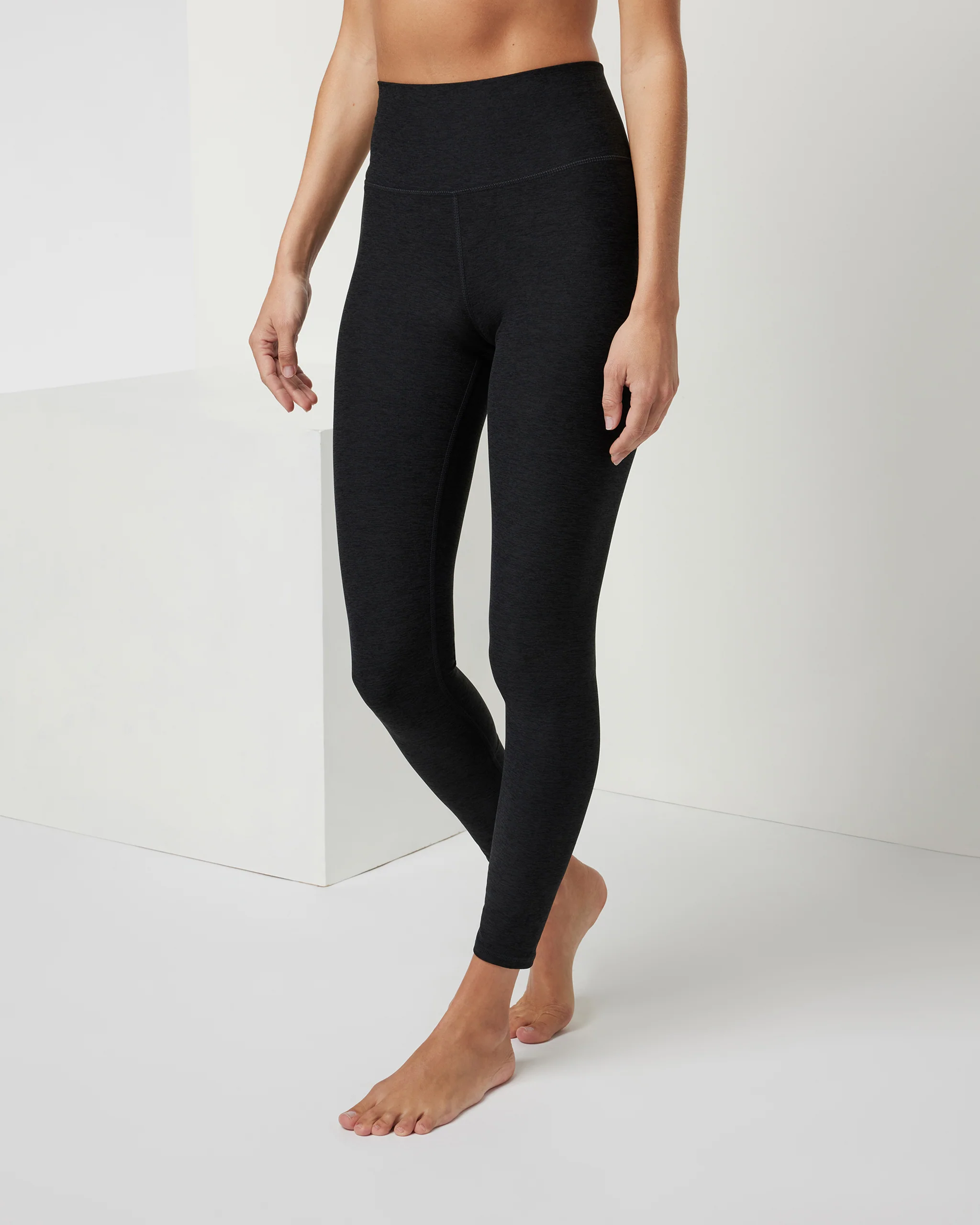 Clean Elevation Legging - Vuori Warehouse Sale​