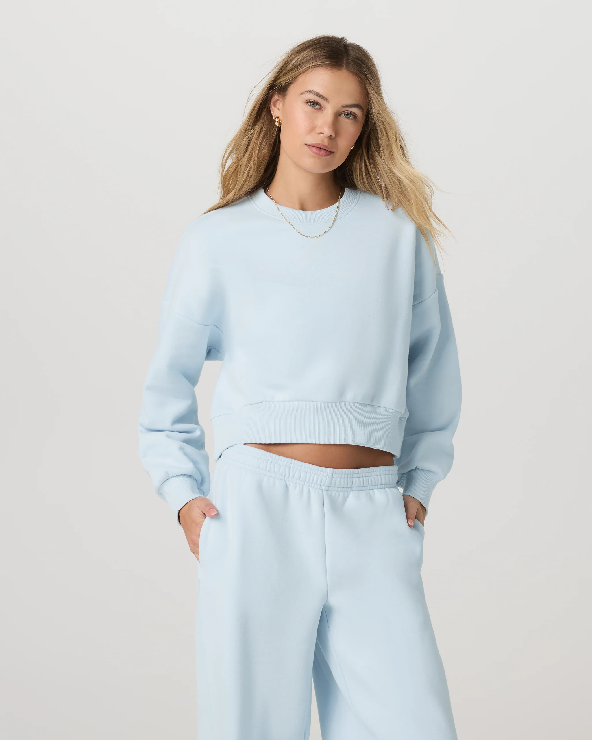 Restore Mini Crew - Vuori Warehouse Sale​