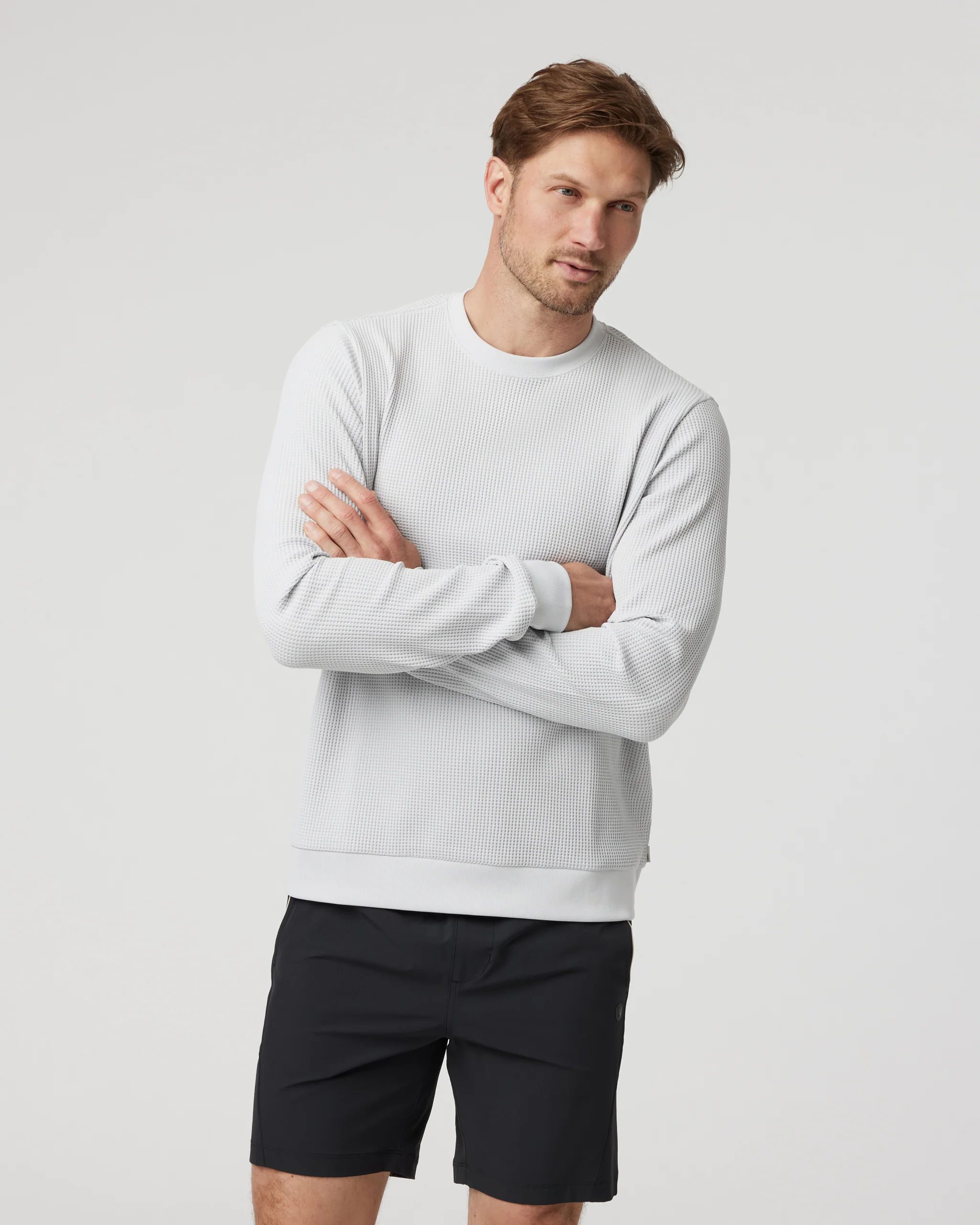 Jamestown Crew - Vuori Warehouse Sale​