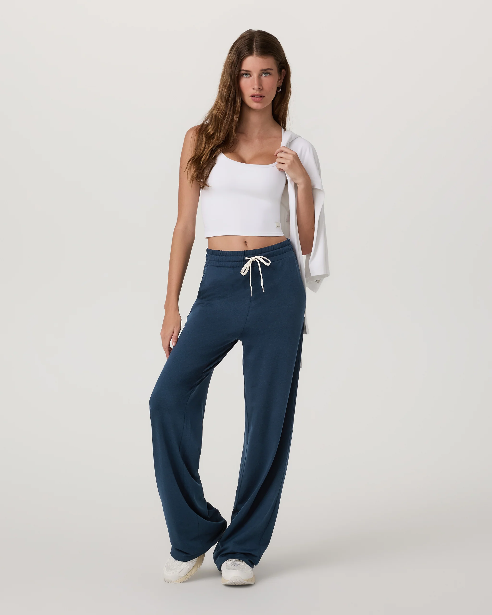 Halo Essential Wideleg Pant - Vuori Warehouse Sale​