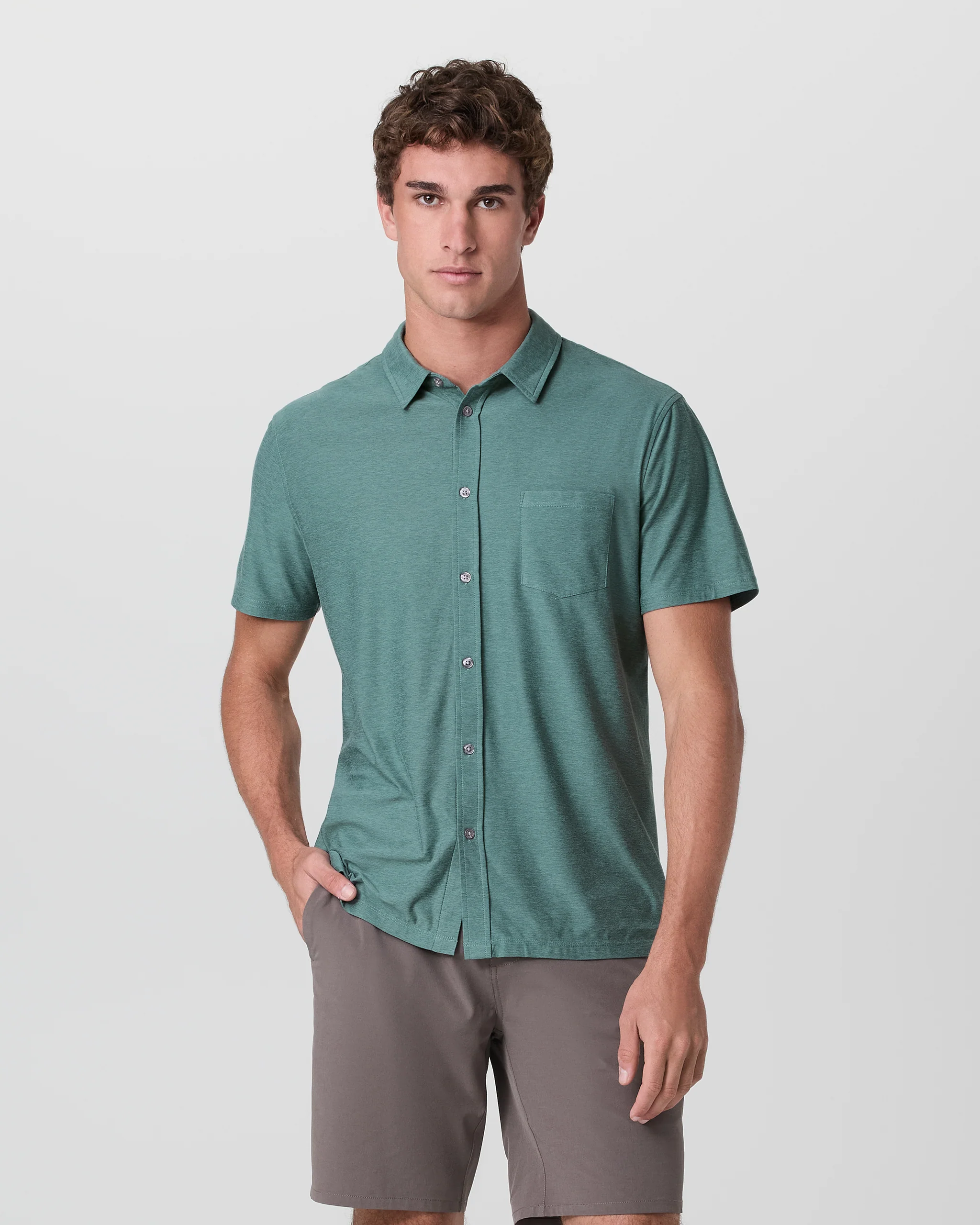 Short Sleeve Strato Button Down - Vuori Warehouse Sale​