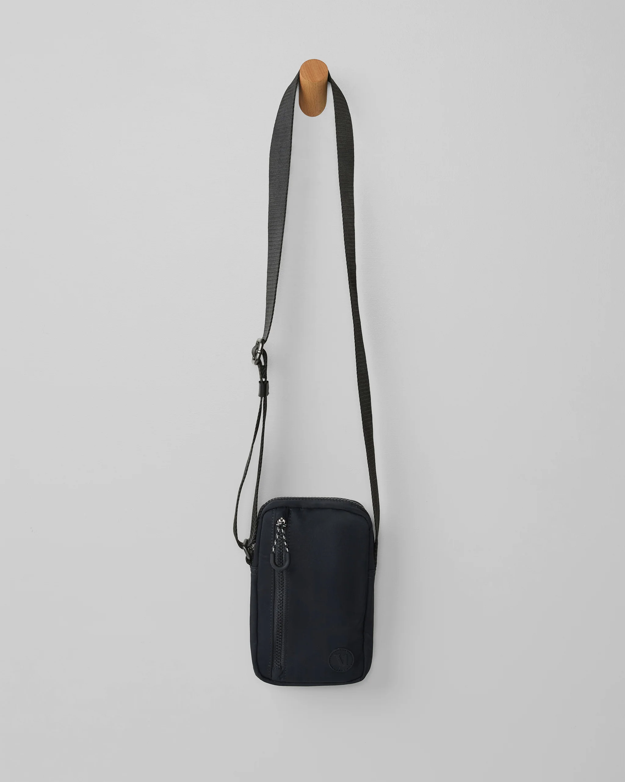 All Around Crossbody - Vuori Warehouse Sale​