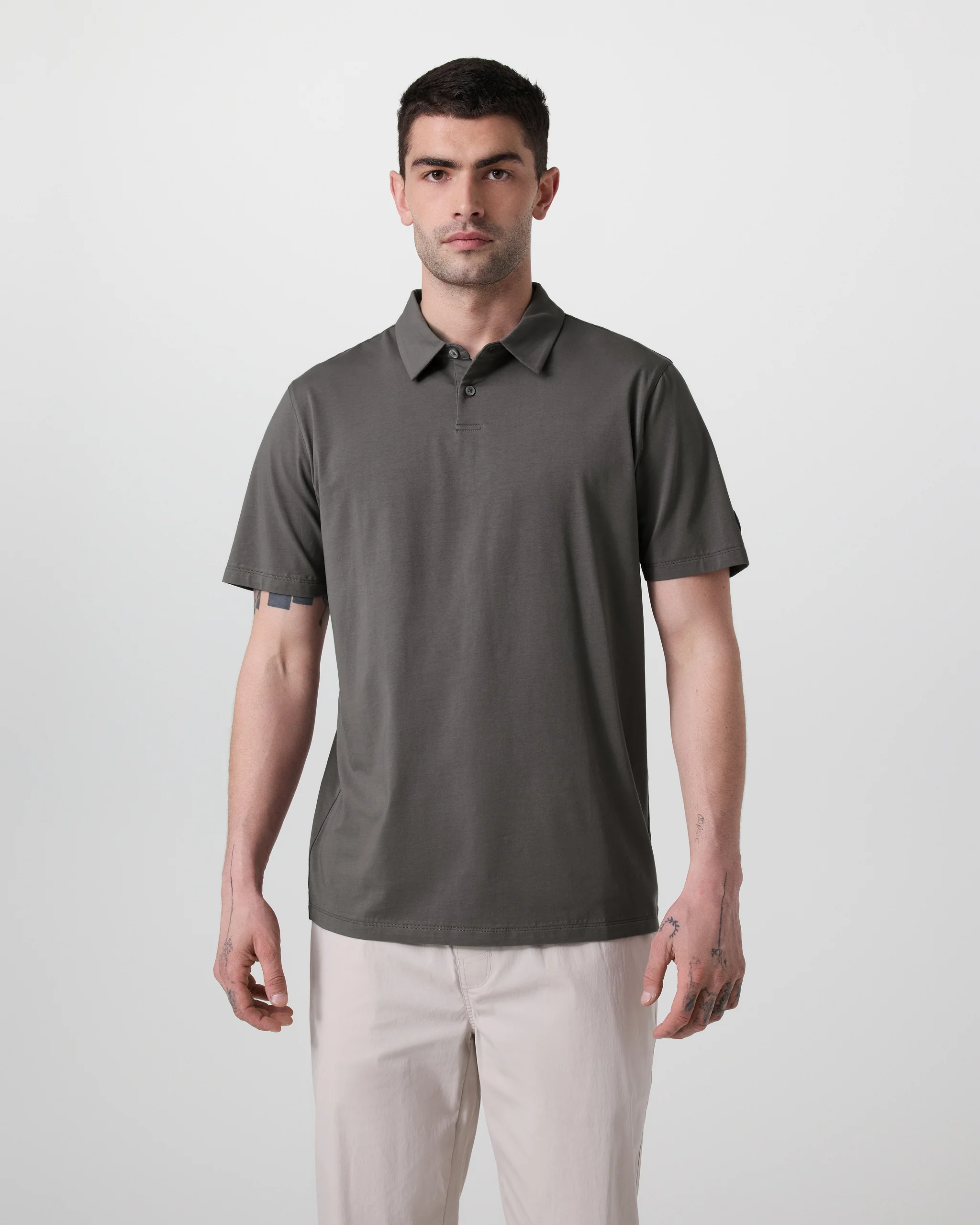 Short Sleeve Feather Polo - Vuori Warehouse Sale​