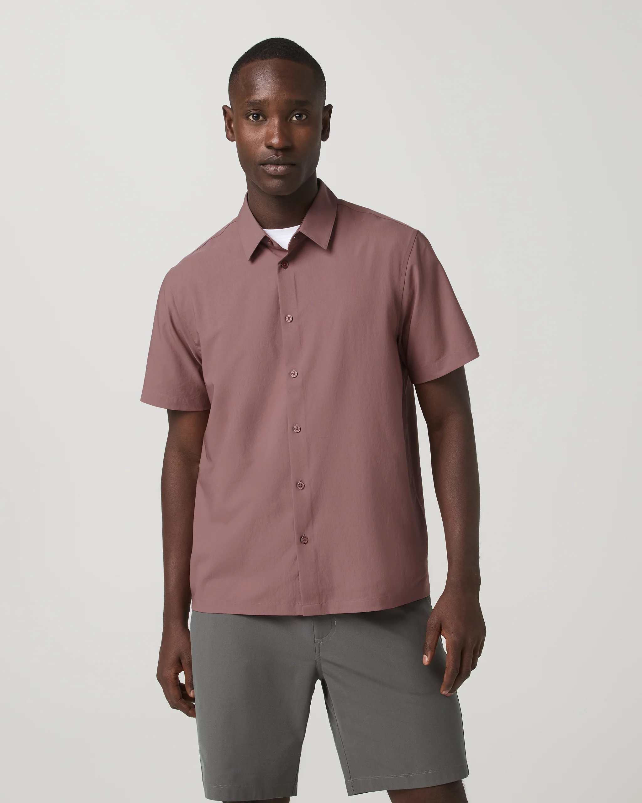 Short Sleeve Manhattan Button Down - Vuori Warehouse Sale​